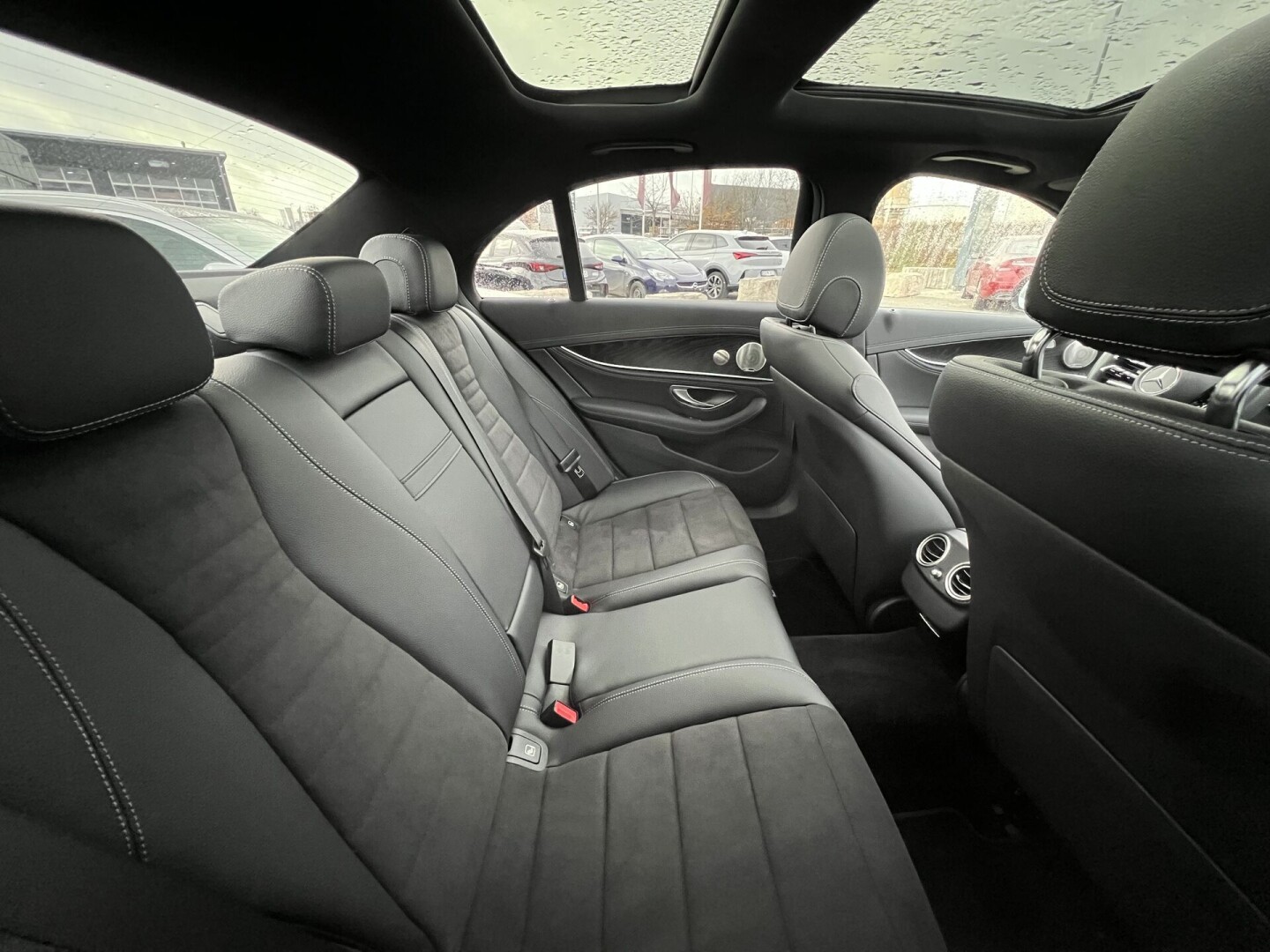 Mercedes-Benz E 300de Hybrid 194PS AMG З Німеччини (123116)