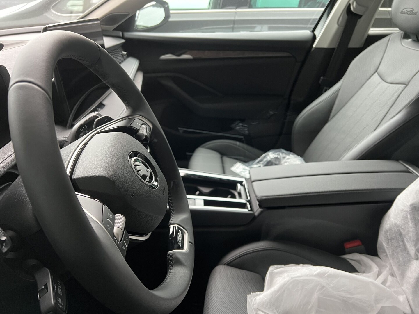 Skoda SuperB 2.0 TDI 193PS 4x4 DSG Laurin&Klement З Німеччини (123209)