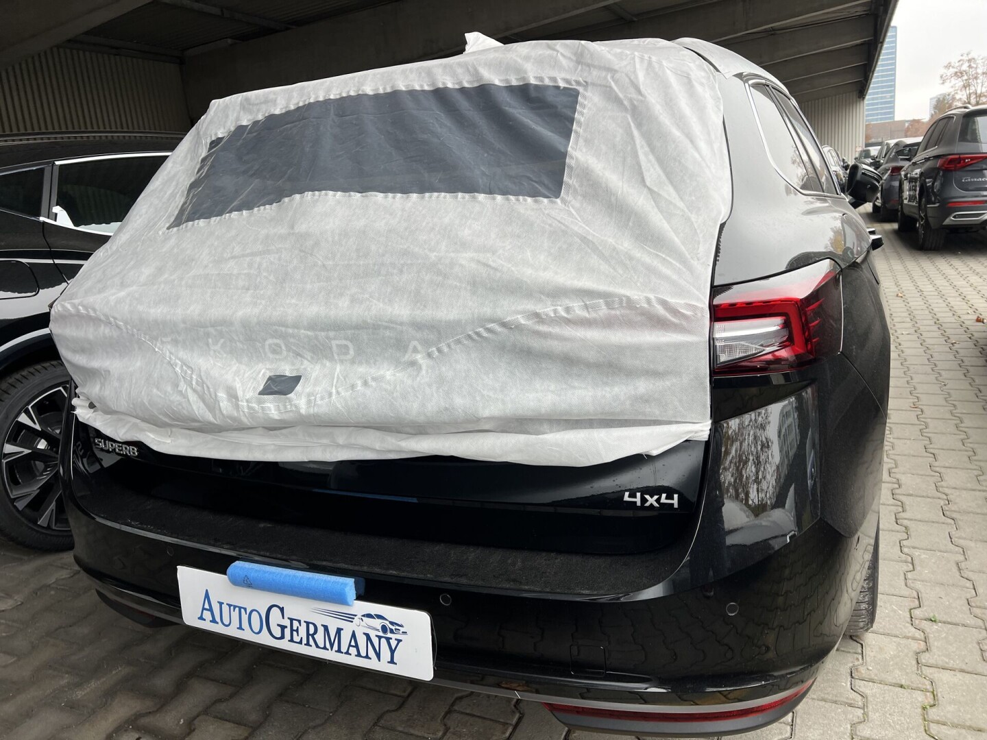 Skoda SuperB 2.0 TDI 193PS 4x4 DSG Laurin&Klement З Німеччини (123197)