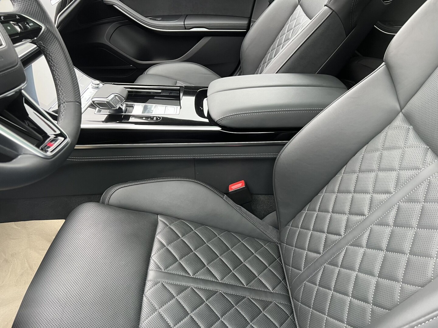 Audi A8 50TDI Quattro 2x S-Line Matrix B&O З Німеччини (123263)
