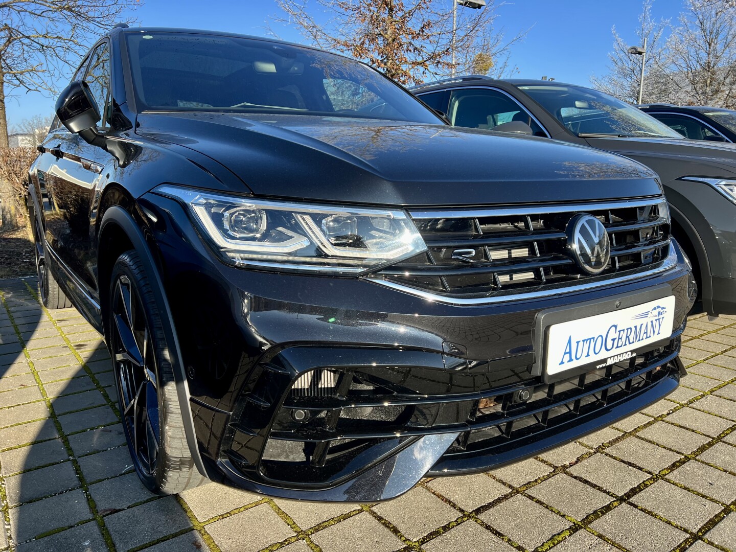 VW Tiguan R 2.0TSI 320PS 4Motion DSG LED Black-Style З Німеччини (123660)