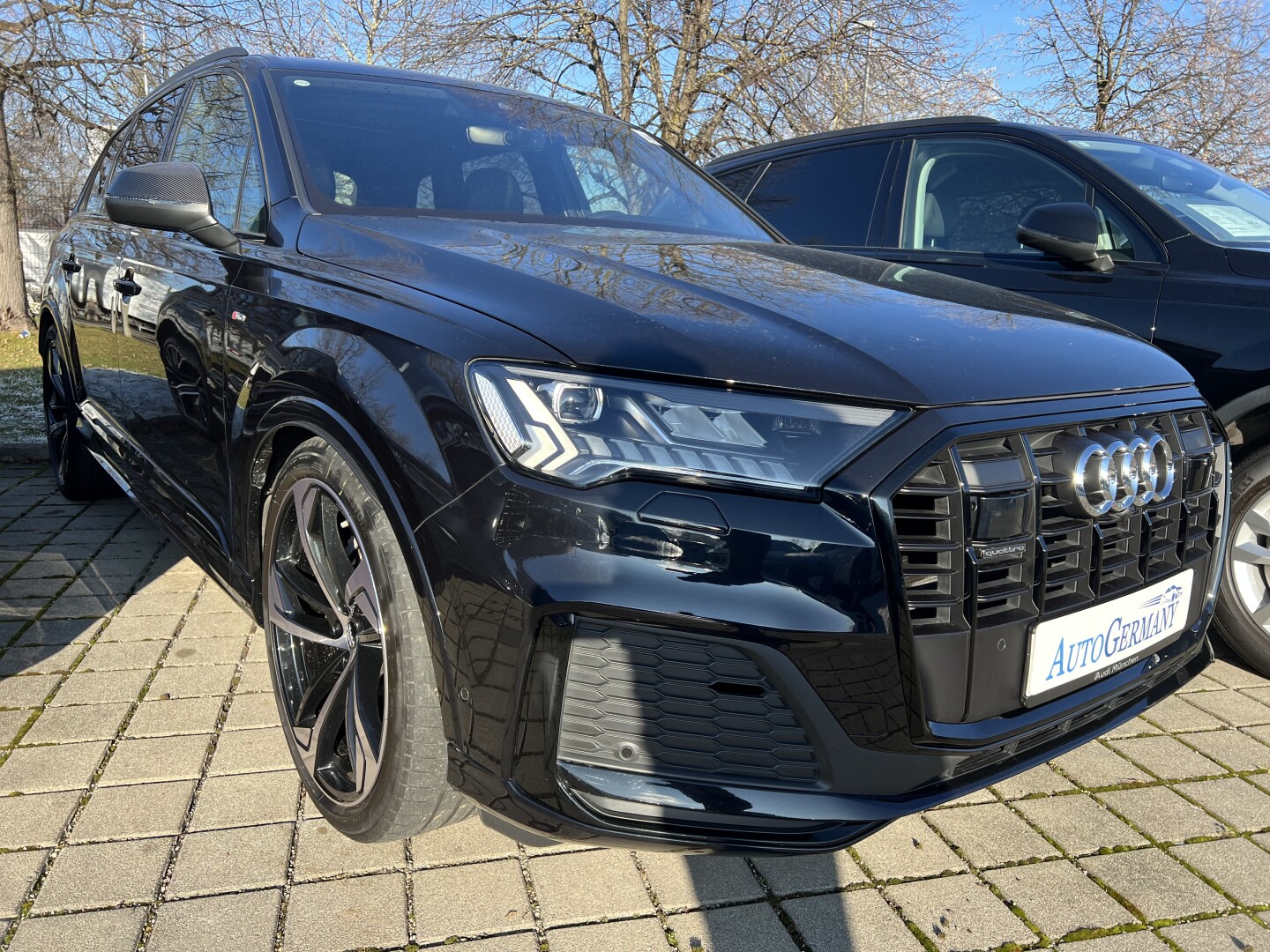 Audi Q7 50TDI 286PS S-Line Black-Paket LED 7-Set Aus Deutschland (123716)