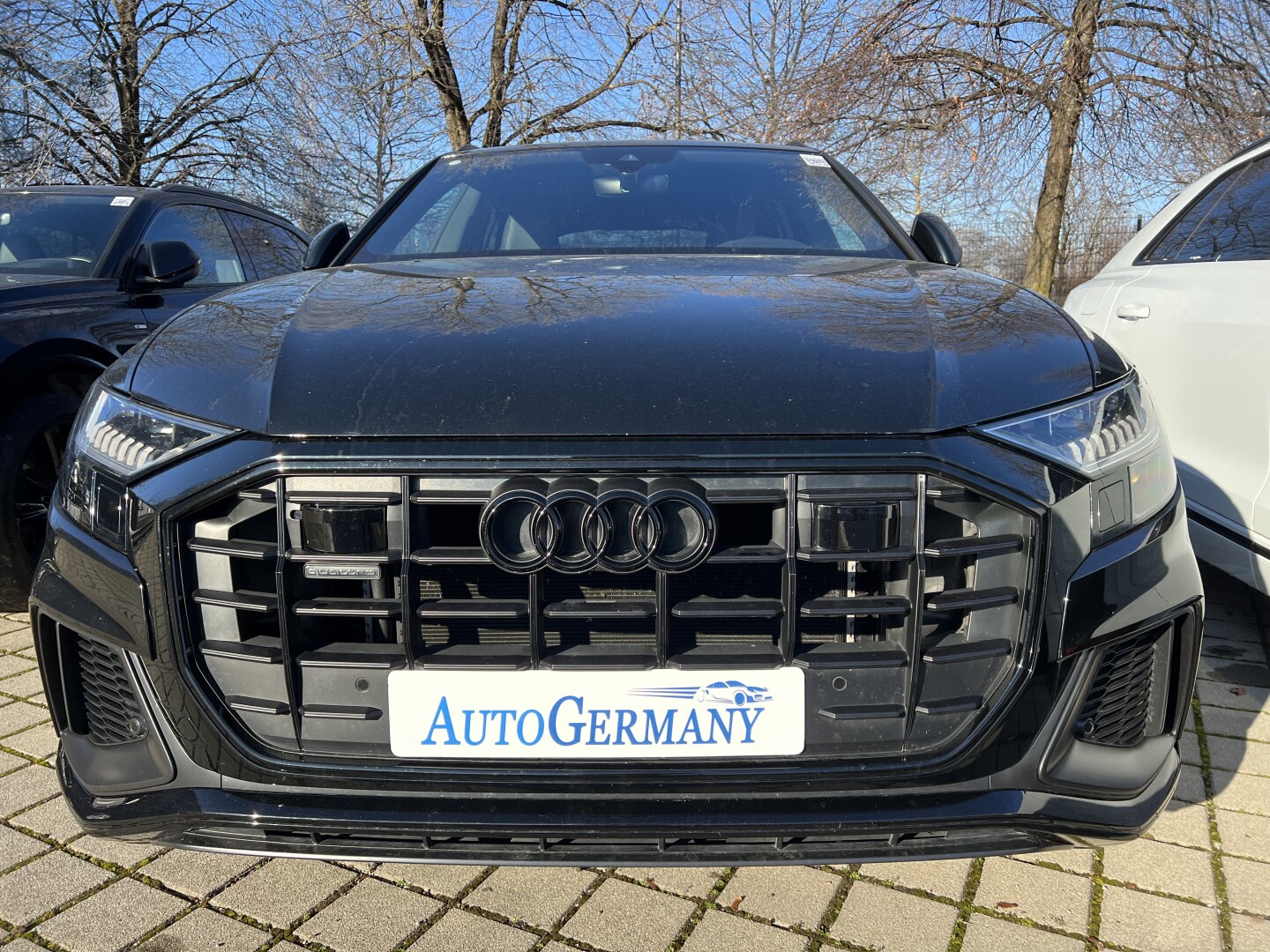 Audi SQ8 4.0TDI Black-Paket Individual Matrix З Німеччини (123951)