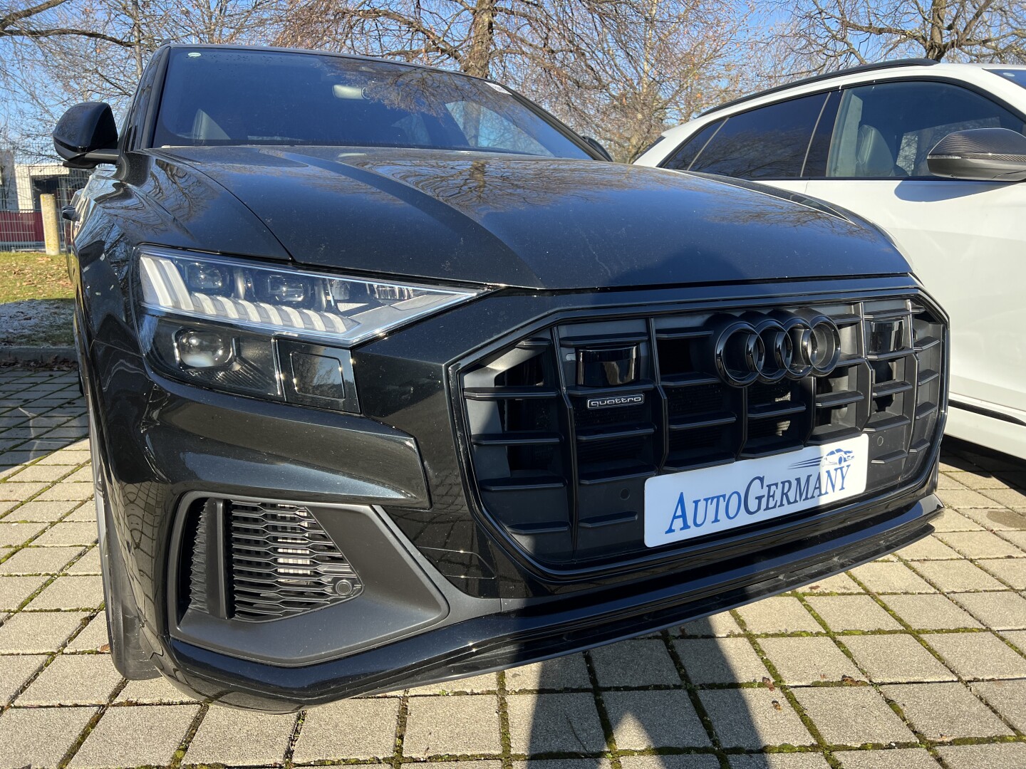 Audi SQ8 4.0TDI Black-Paket Individual Matrix З Німеччини (123953)