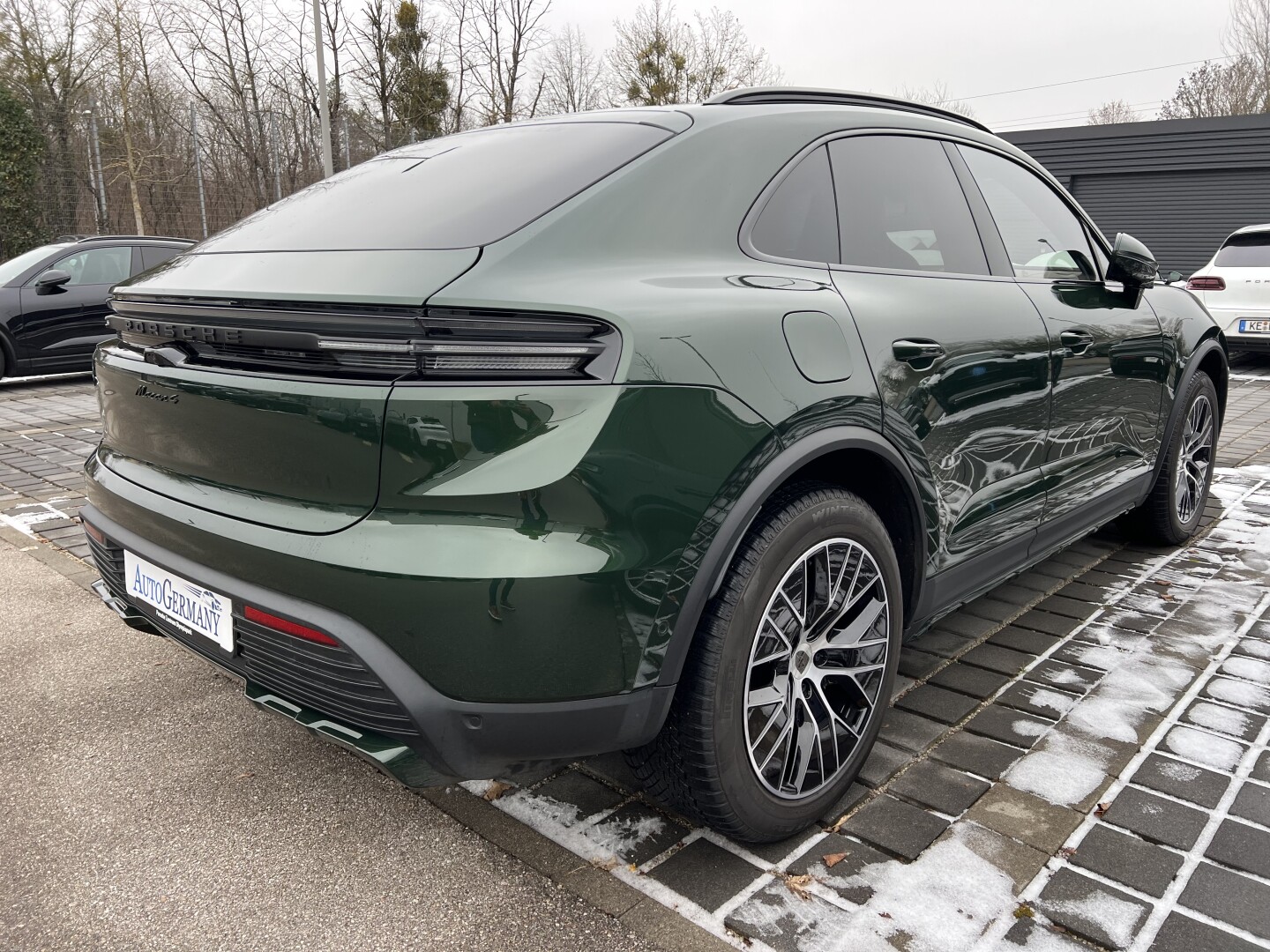 Porsche Macan 4 Electric 408PS Matrix LED З Німеччини (124006)