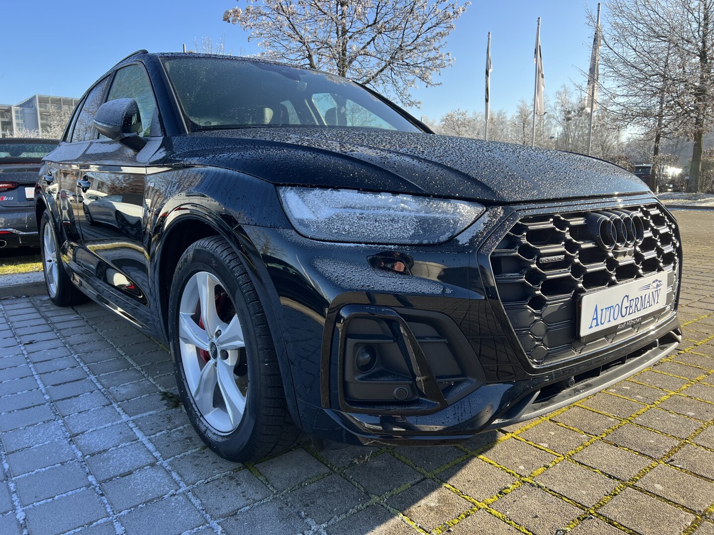 Audi Q5 Quattro S-Line 55TFSIe 367PS Black-Paket З Німеччини (124233)