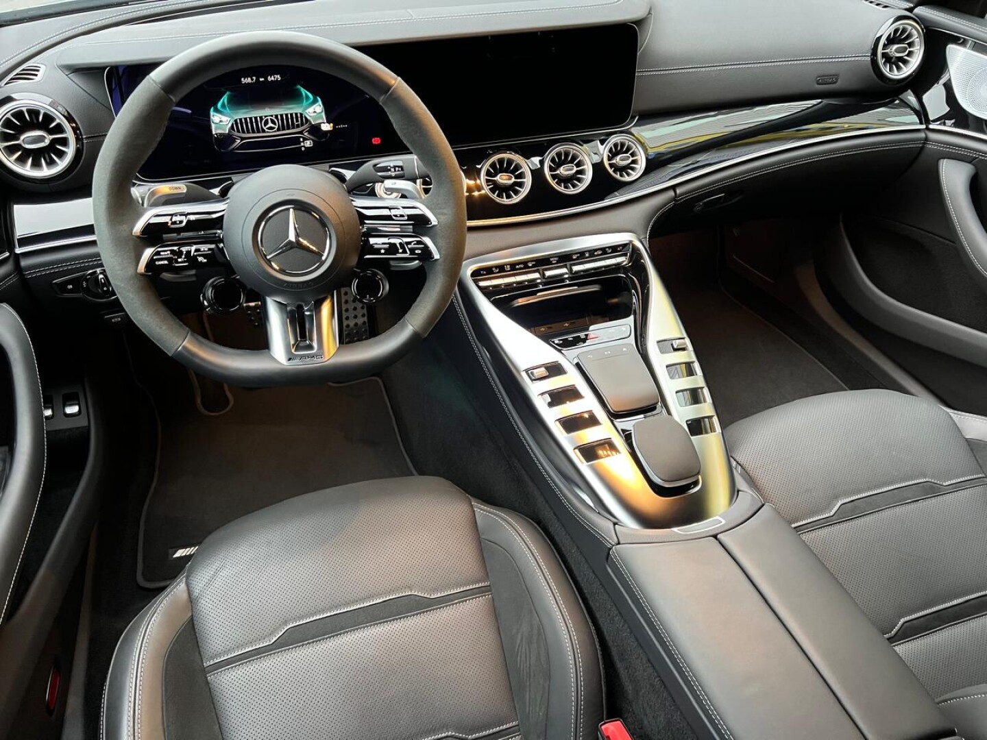 Mercedes-Benz AMG GT 63S E 843PS Performance Individual З Німеччини (124335)