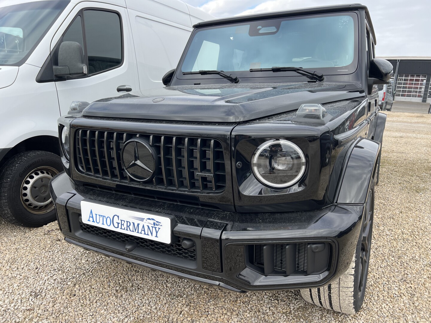 Mercedes-Benz G63 AMG Manufaktur Black-Paket Individual From Germany (124482)