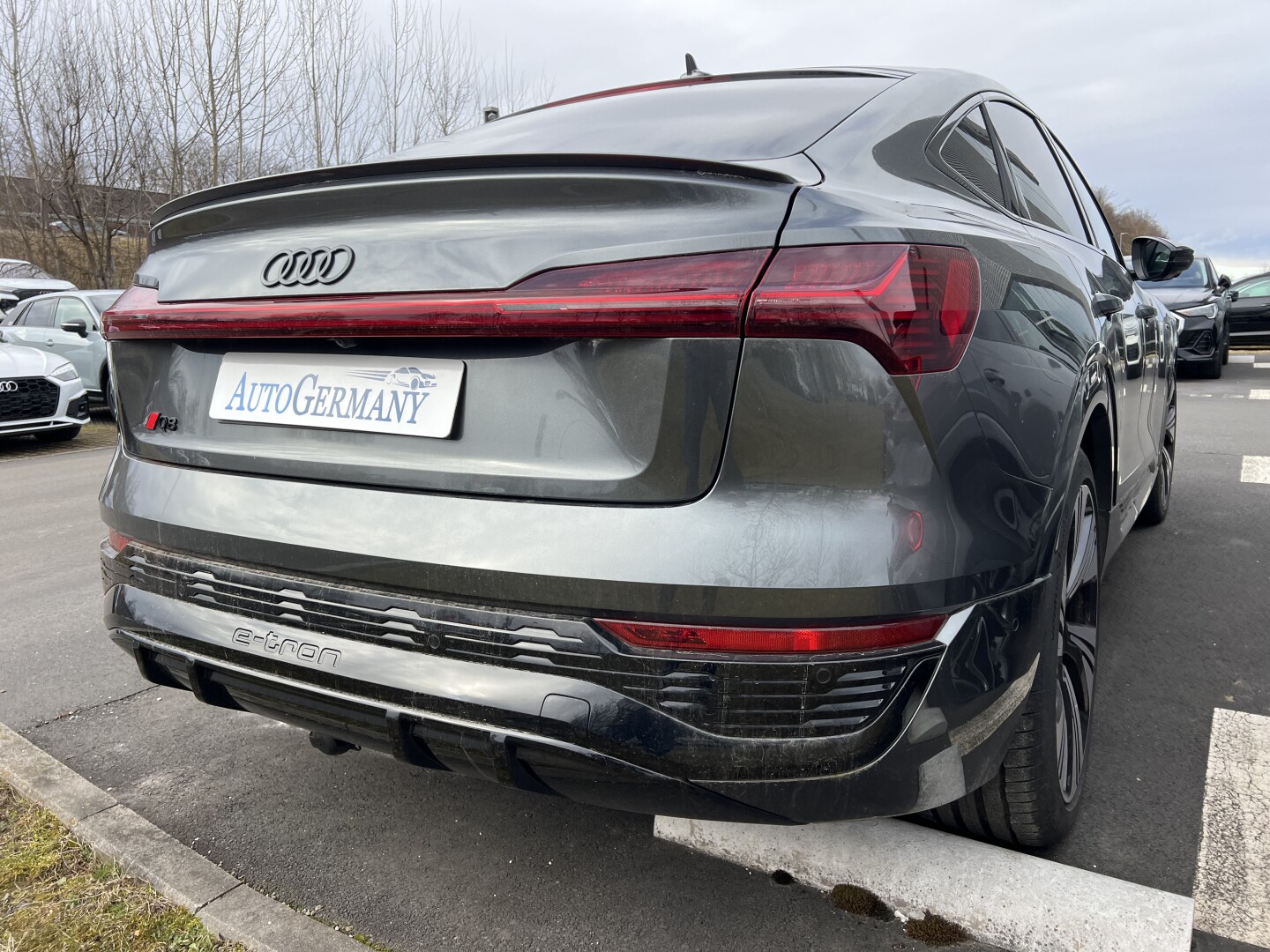 Audi Q8 e-tron 55 Quattro Sportback S-Line  Aus Deutschland (124524)