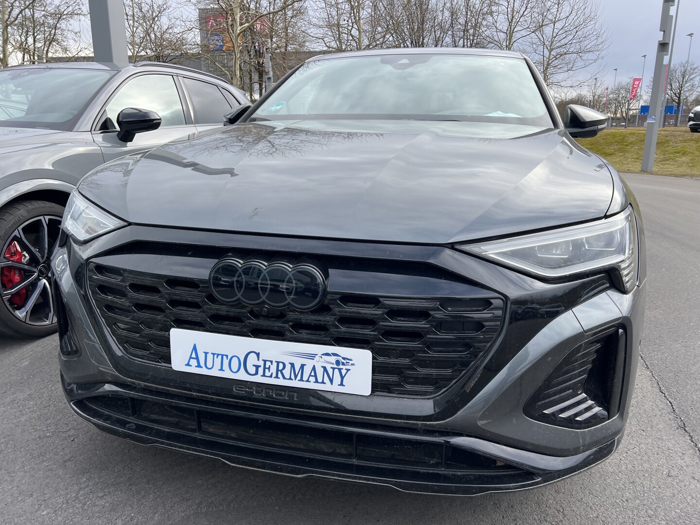 Audi Q8 e-tron 55 Quattro Sportback S-Line  Aus Deutschland (124535)