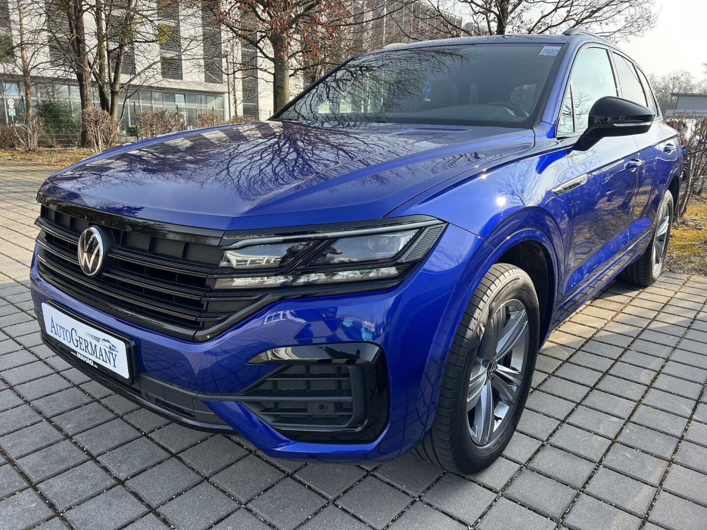 VW Touareg 3.0TDI 286PS R-Line Individual From Germany (124704)