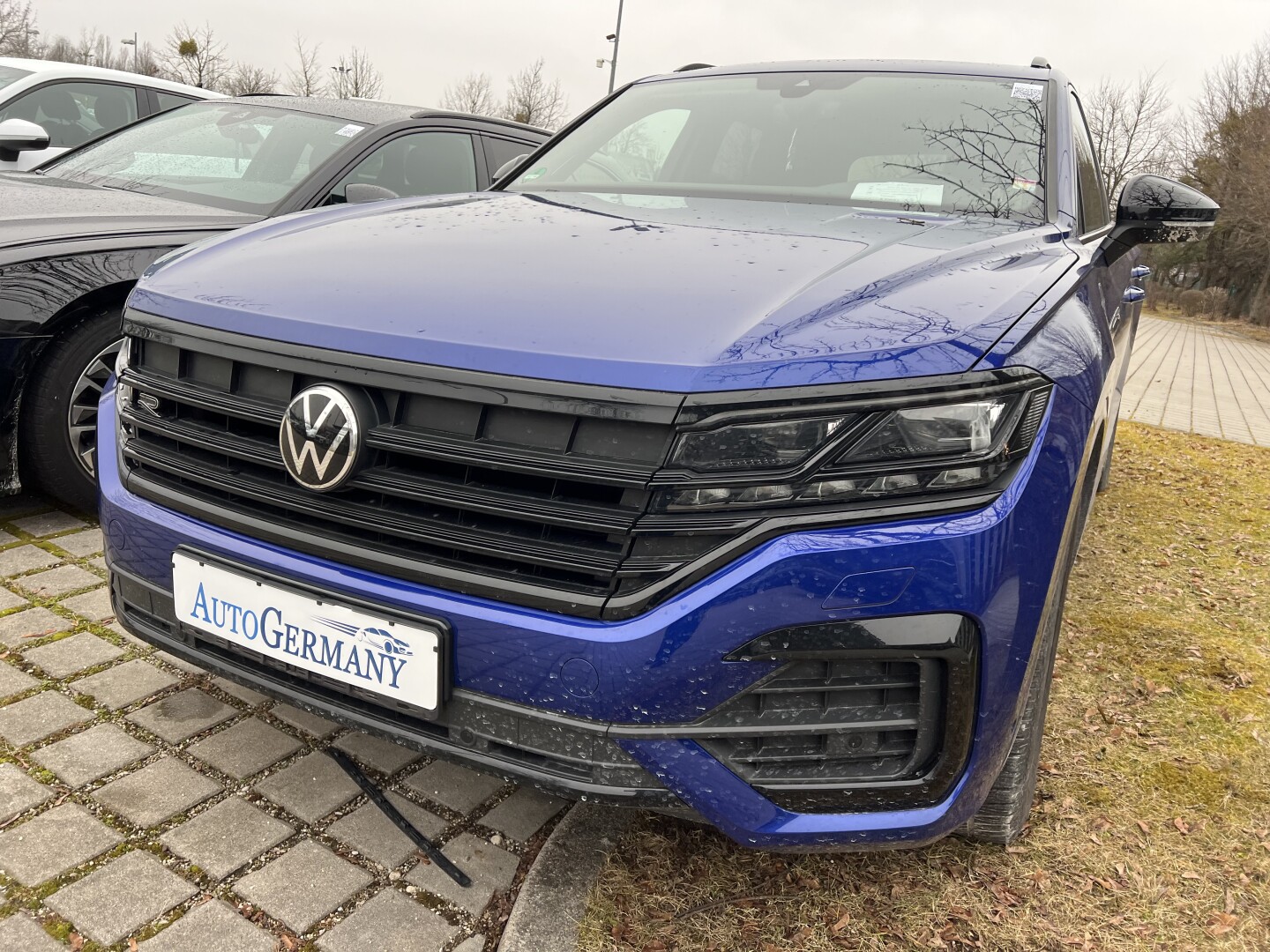 VW Touareg 3.0TDI 286PS R-Line Individual З Німеччини (124559)