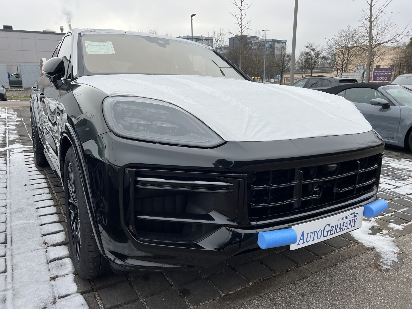 Porsche Cayenne Turbo e-Hybrid 740PS Coupe HD-Matrix  З Німеччини (124633)