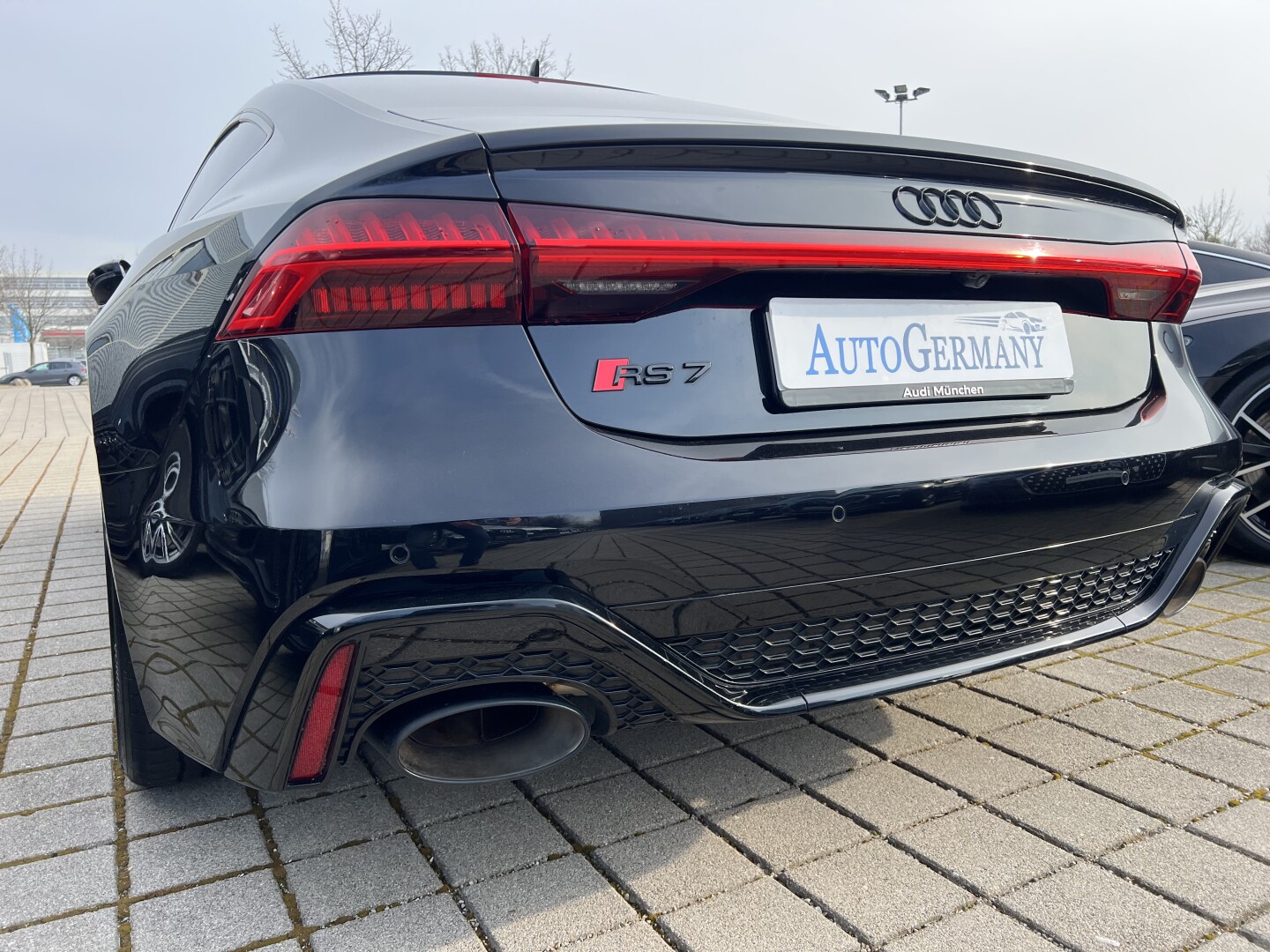 Audi RS7 Sportback 4.0TFSI 600PS Black-Paket B&O З Німеччини (124688)