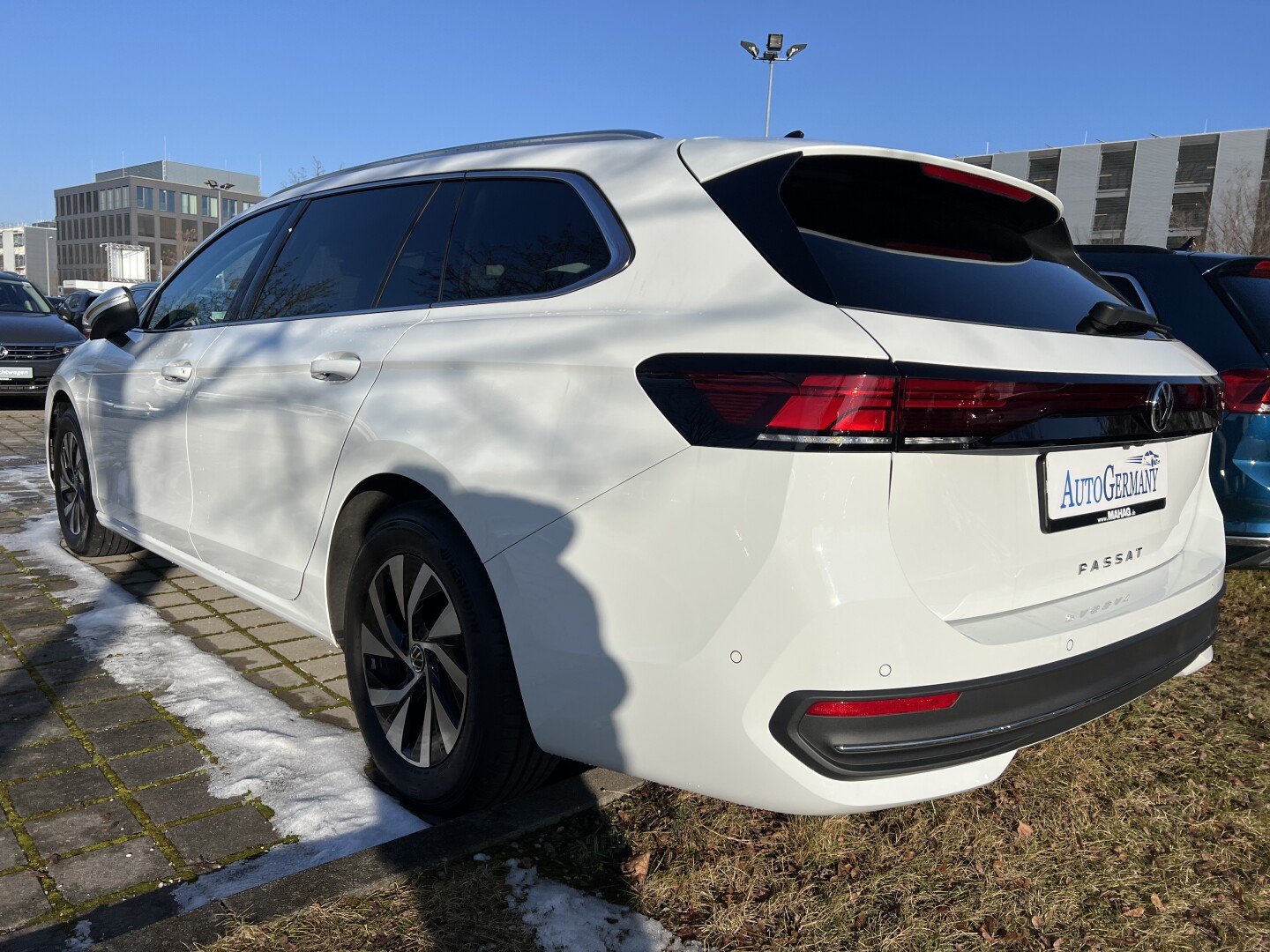 VW Passat 2.0TDI Variant 150PS Business DSG  З Німеччини (124748)