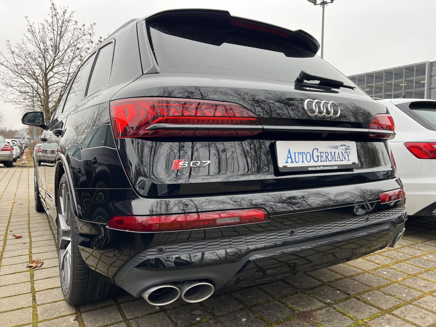 Audi SQ7 4.0TDI Exclusive Black-Paket Matrix 7-Set З Німеччини (125032)