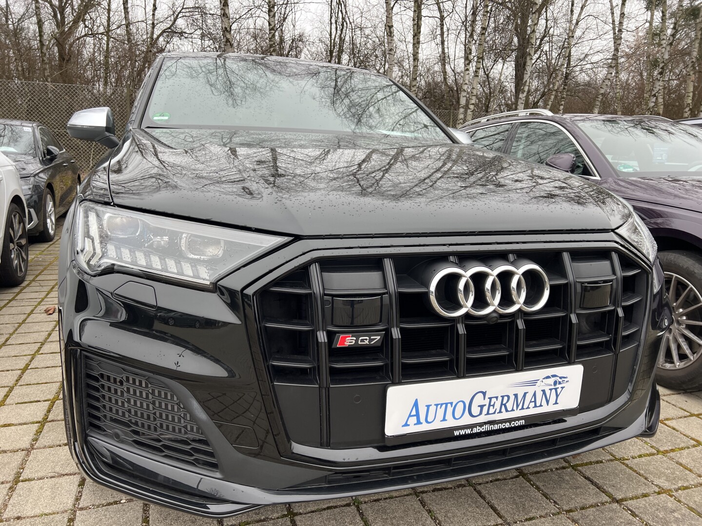 Audi SQ7 4.0TDI Exclusive Black-Paket Matrix 7-Set З Німеччини (125021)