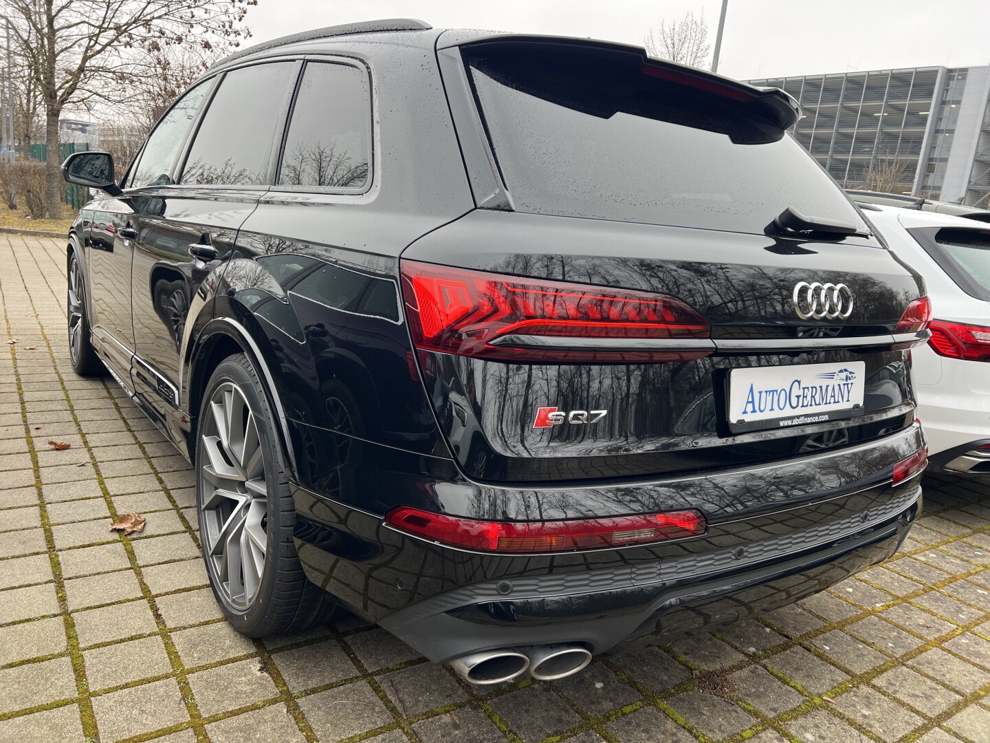 Audi SQ7 4.0TDI Exclusive Black-Paket Matrix 7-Set З Німеччини (125033)