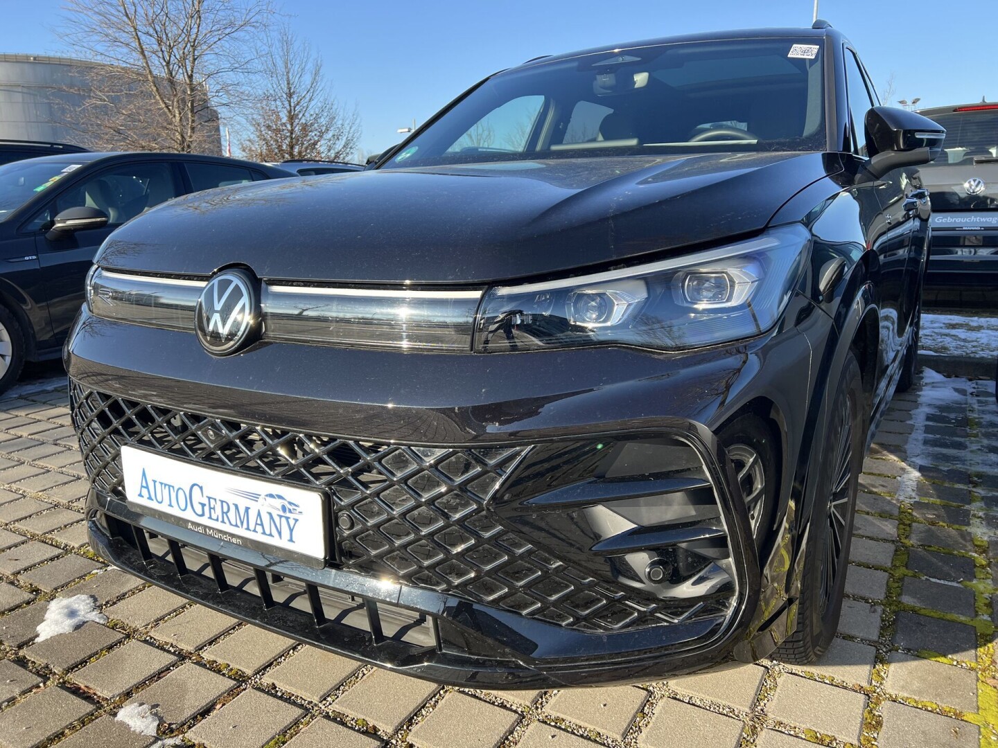 VW Tiguan 2.0TDI R-Line 193PS 4Motion Black-Paket З Німеччини (125157)