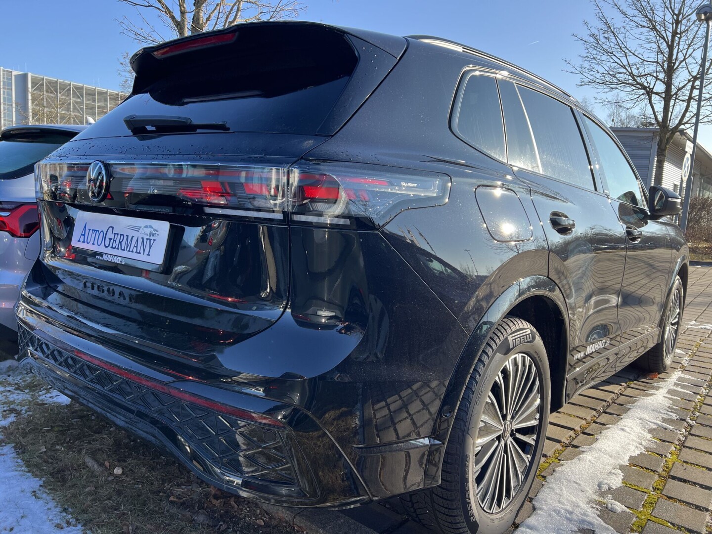 VW Tiguan 2.0TDI R-Line 193PS 4Motion Black-Paket З Німеччини (125171)