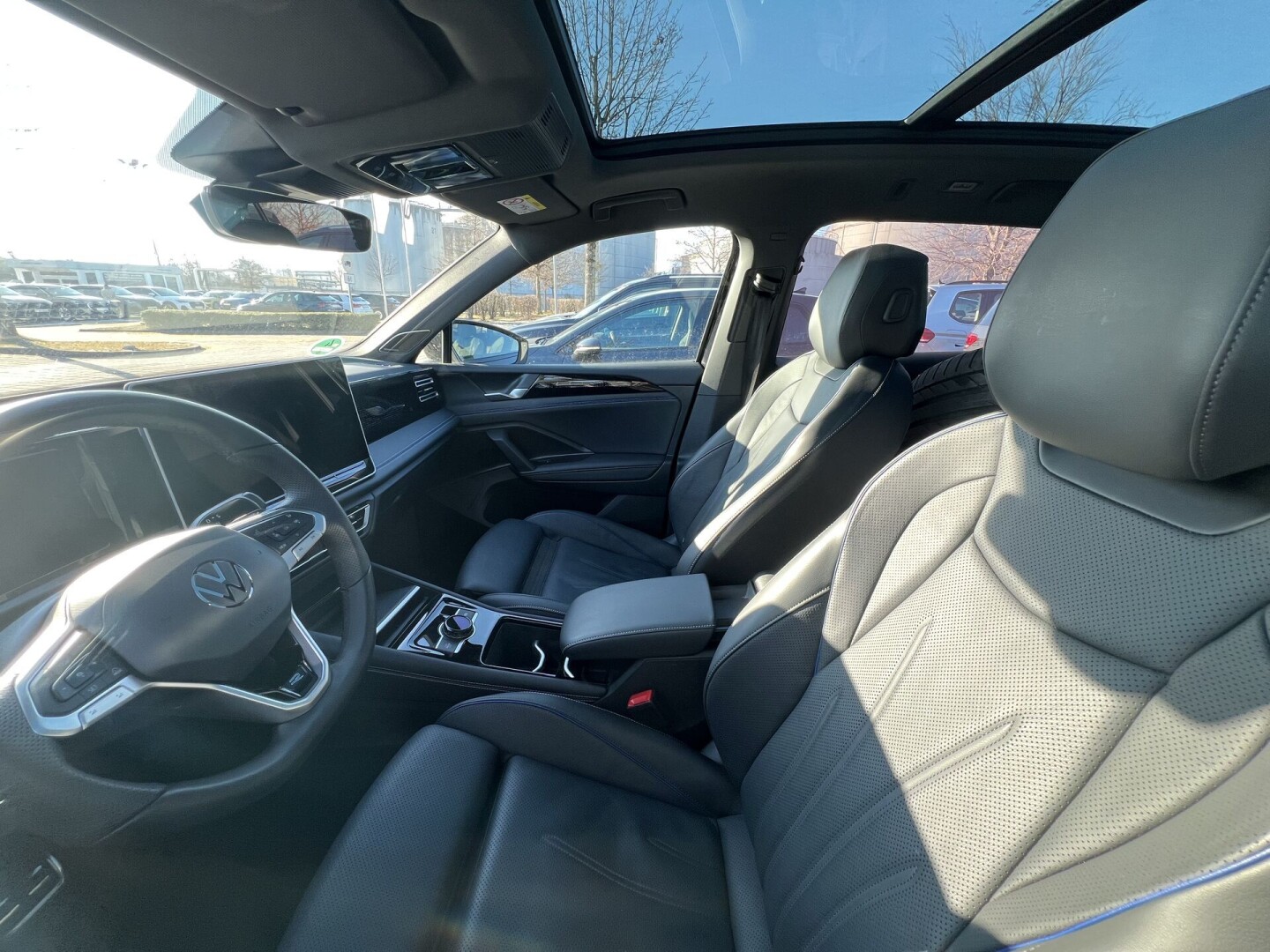 VW Tiguan 2.0TDI R-Line 193PS 4Motion Black-Paket З Німеччини (125166)