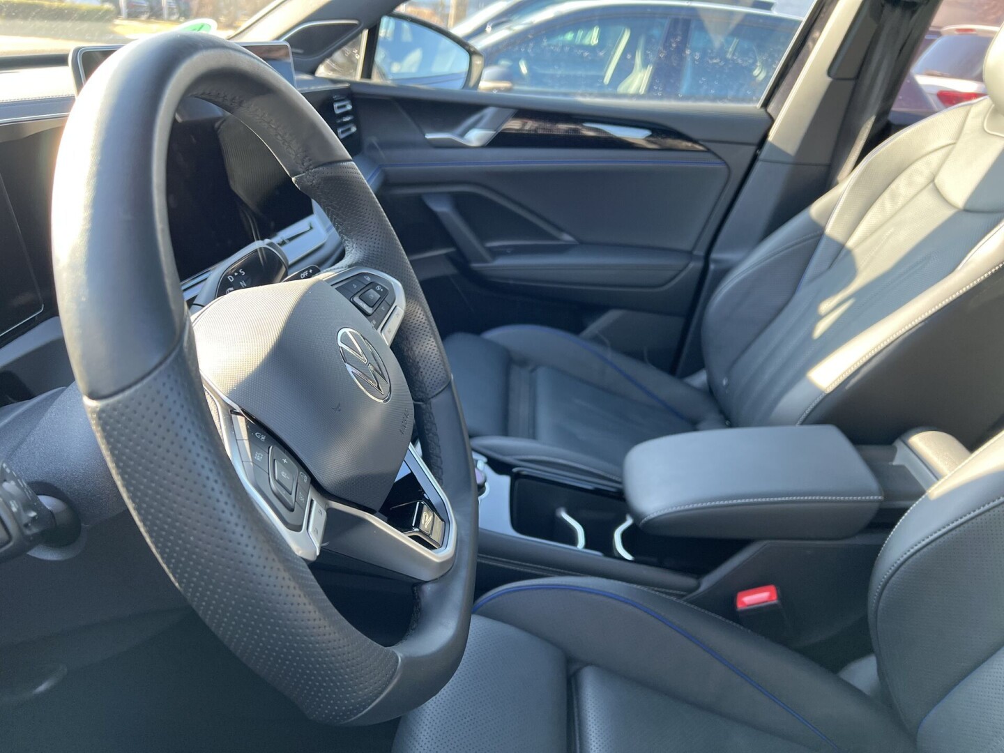 VW Tiguan 2.0TDI R-Line 193PS 4Motion Black-Paket З Німеччини (125164)