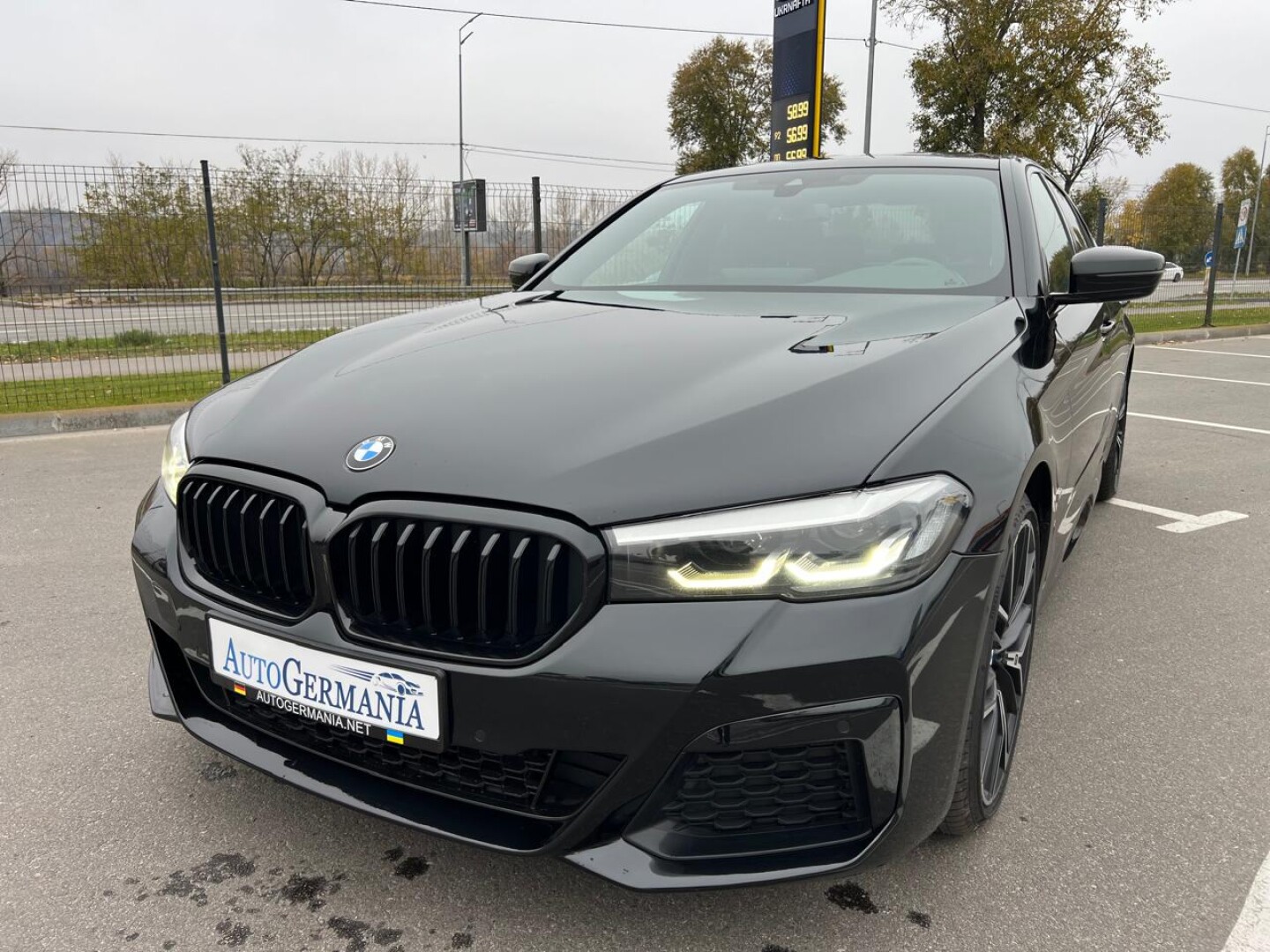 BMW 540d xDrive 340PS M-Sport Black Paket LED  Из Германии (129151)