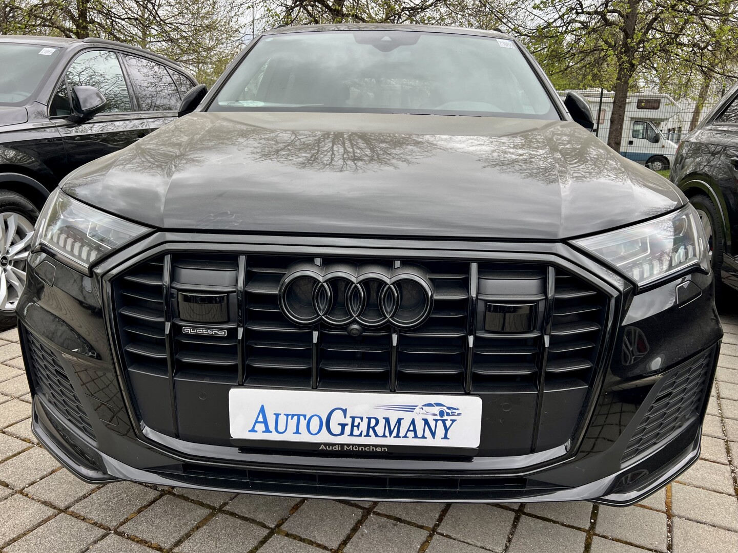 Audi Q7 50TDI 286PS S-Line Black-Paket Matrix  Из Германии (126682)
