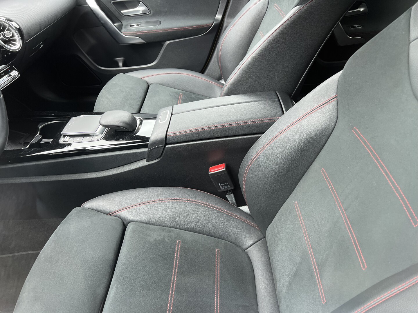 Mercedes-Benz CLA 220d 190PS 4Matic AMG  Aus Deutschland (126807)