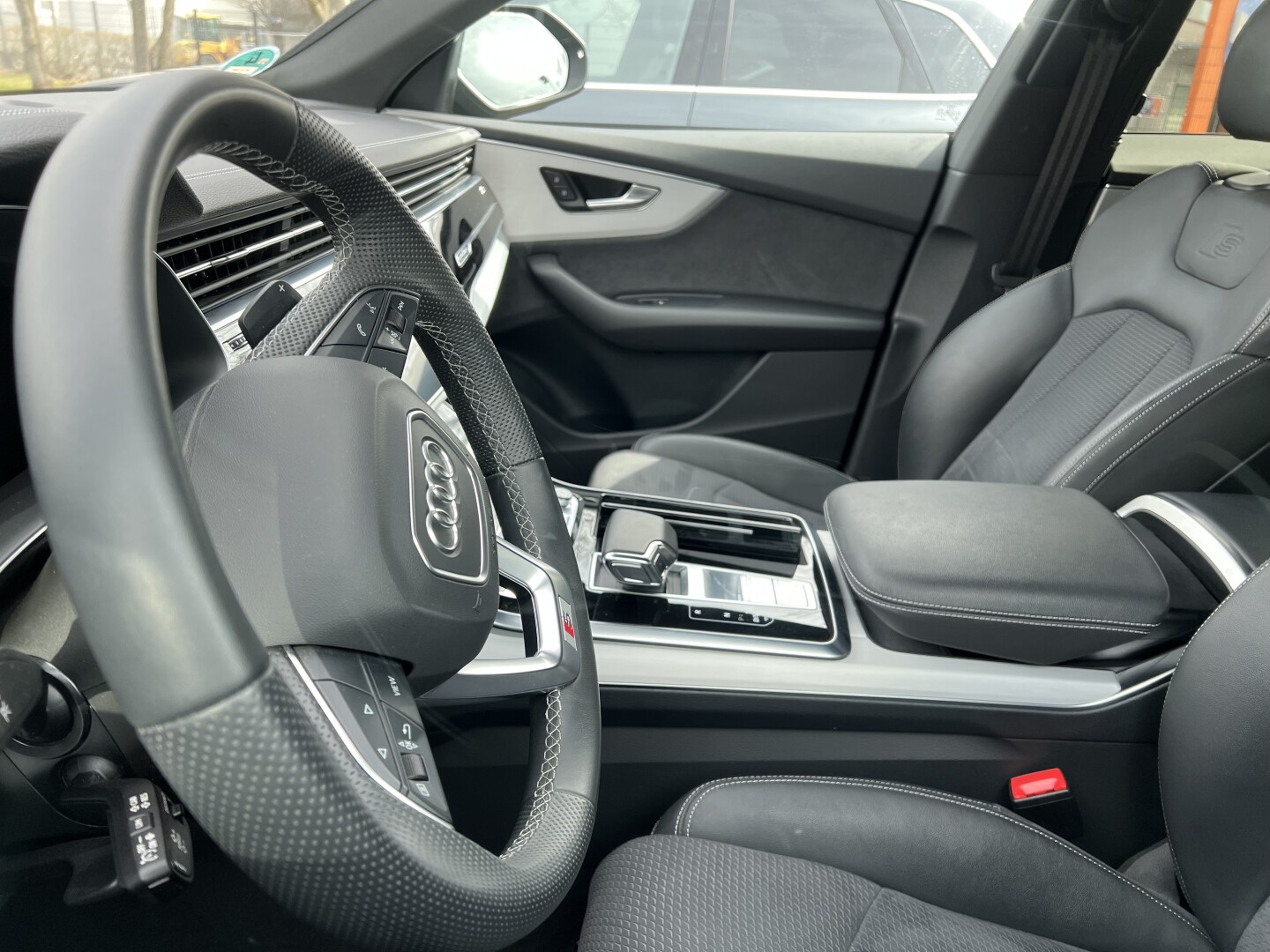 Audi Q8 S-Line 50TDI HD-Matrix Black Paket З Німеччини (126933)