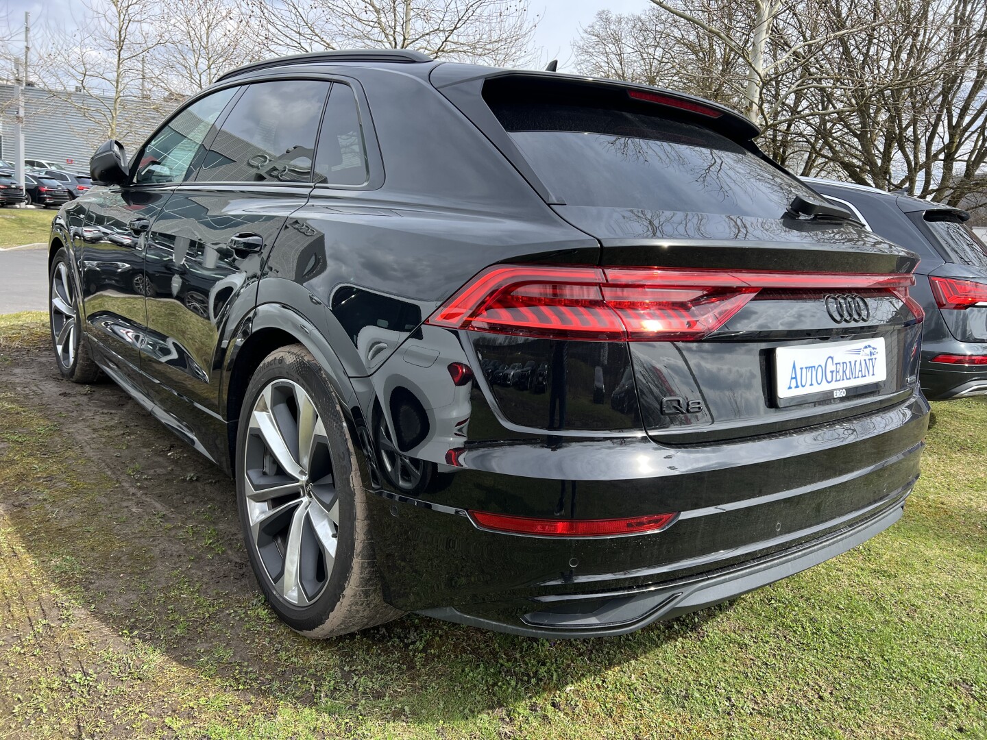 Audi Q8 S-Line 50TDI HD-Matrix Black Paket З Німеччини (126938)