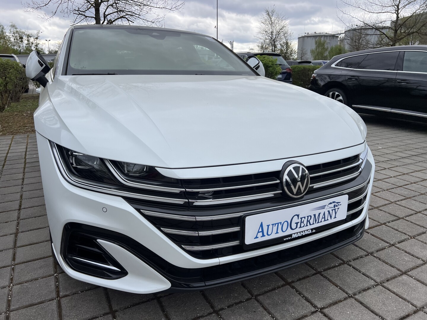 VW Arteon 2.0 TDI 200PS DSG 4Motion R-Line IQ-Led З Німеччини (127004)