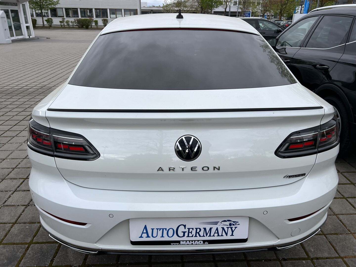 VW Arteon 2.0 TDI 200PS DSG 4Motion R-Line IQ-Led З Німеччини (126990)