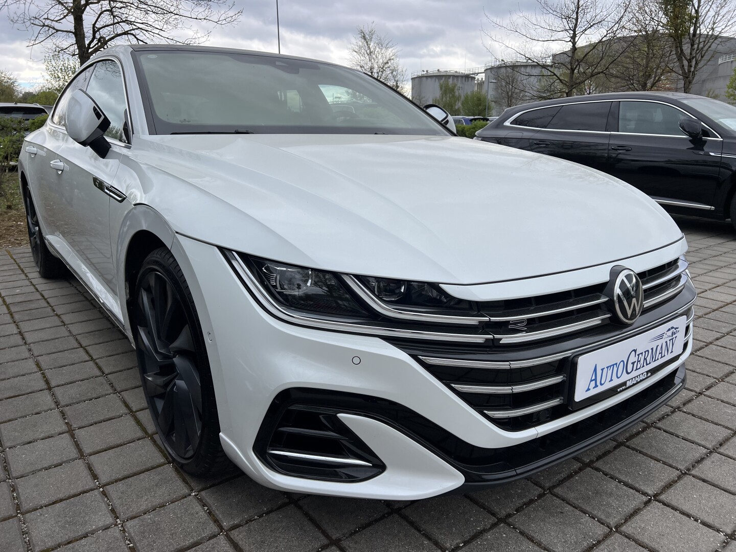 VW Arteon 2.0 TDI 200PS DSG 4Motion R-Line IQ-Led З Німеччини (127005)