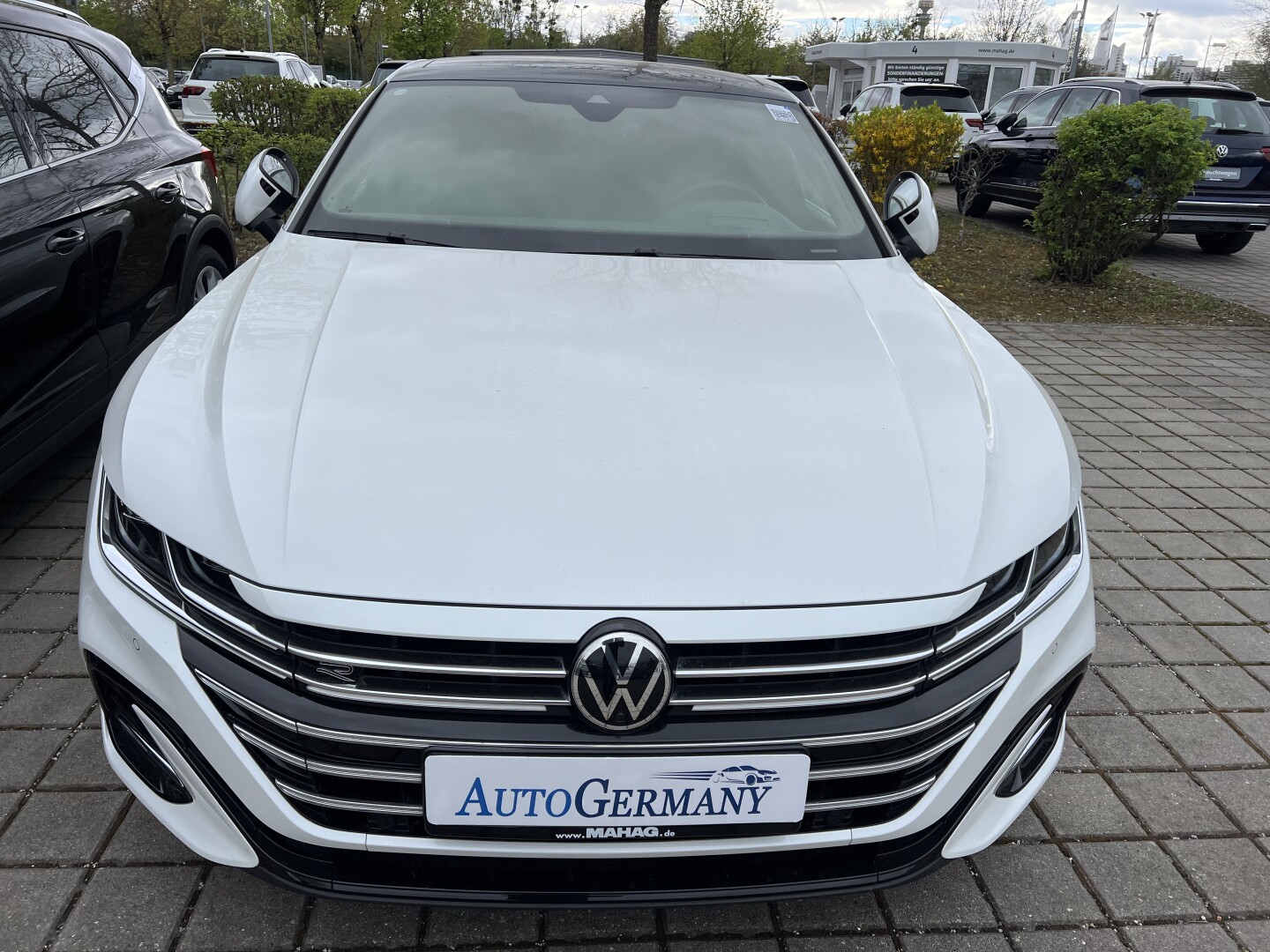 VW Arteon 2.0 TDI 200PS DSG 4Motion R-Line IQ-Led З Німеччини (127003)