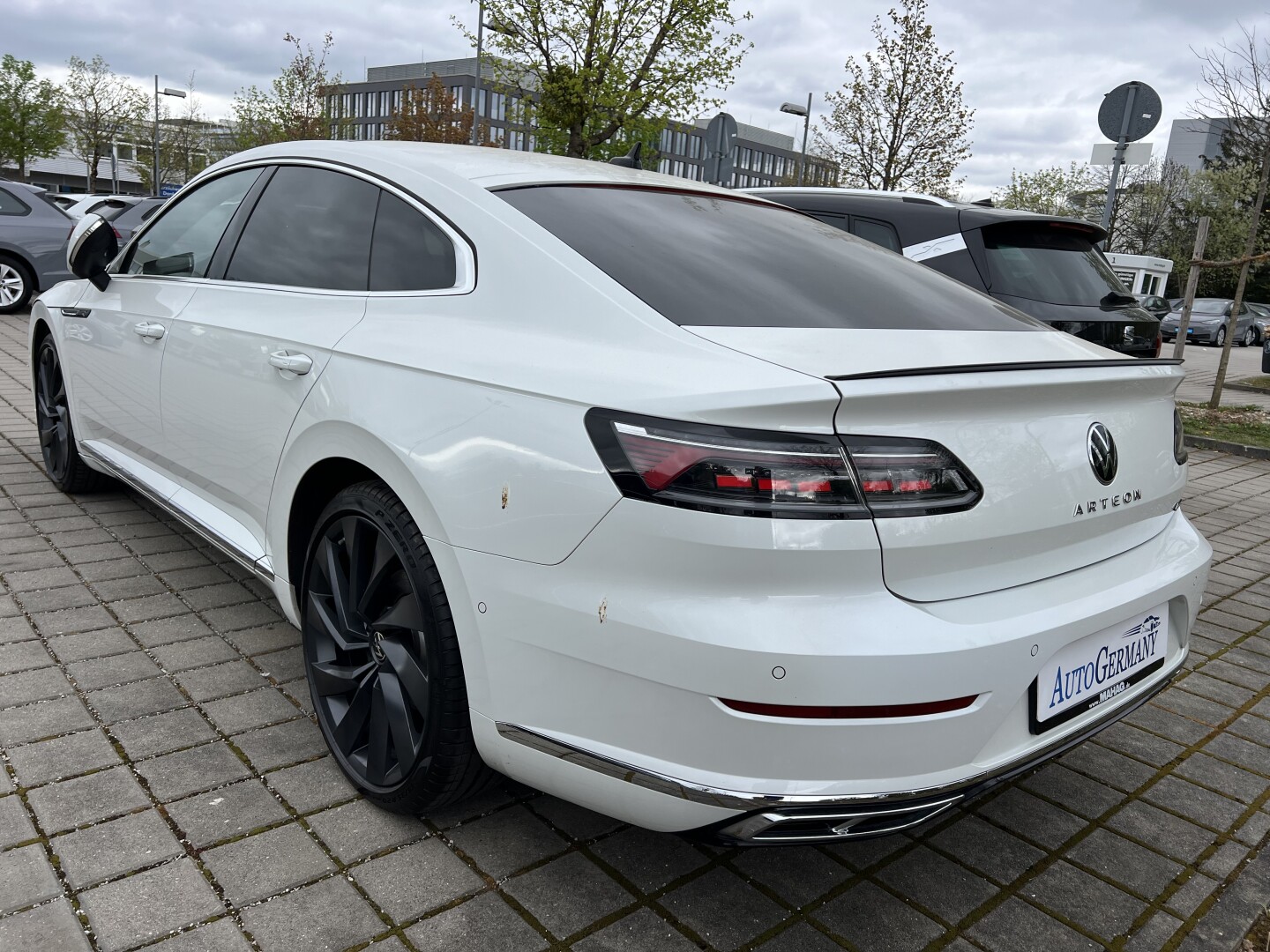 VW Arteon 2.0 TDI 200PS DSG 4Motion R-Line IQ-Led З Німеччини (126988)