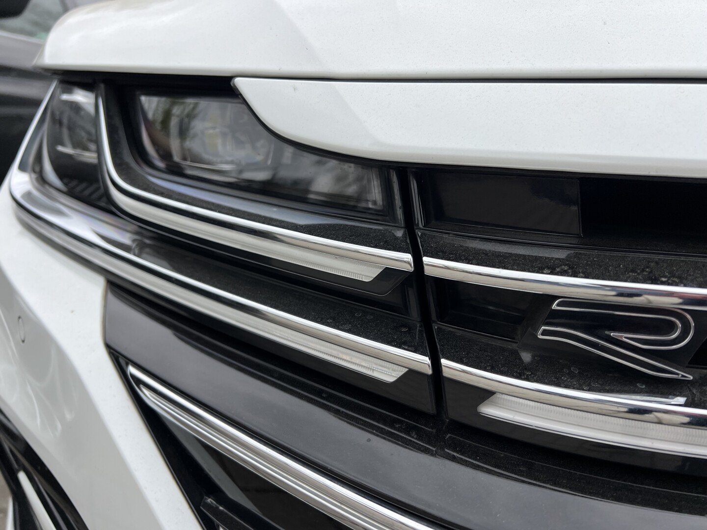 VW Arteon 2.0 TDI 200PS DSG 4Motion R-Line IQ-Led З Німеччини (126975)