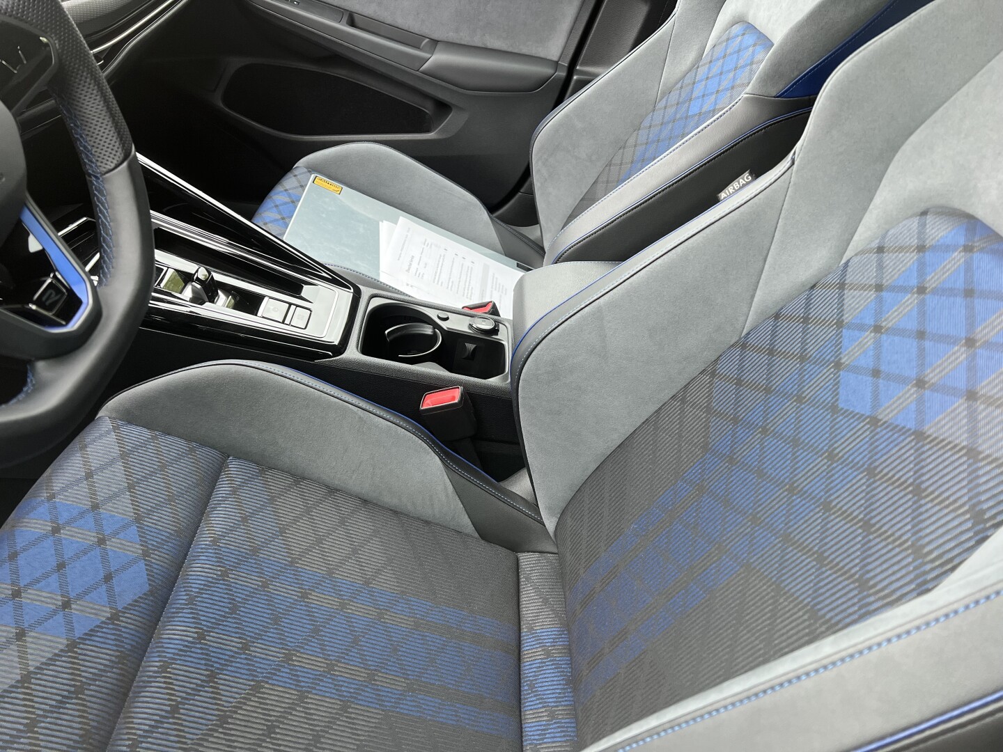 VW Golf 8 R 4Motion DSG Black-Edition Akrapovic З Німеччини (127101)