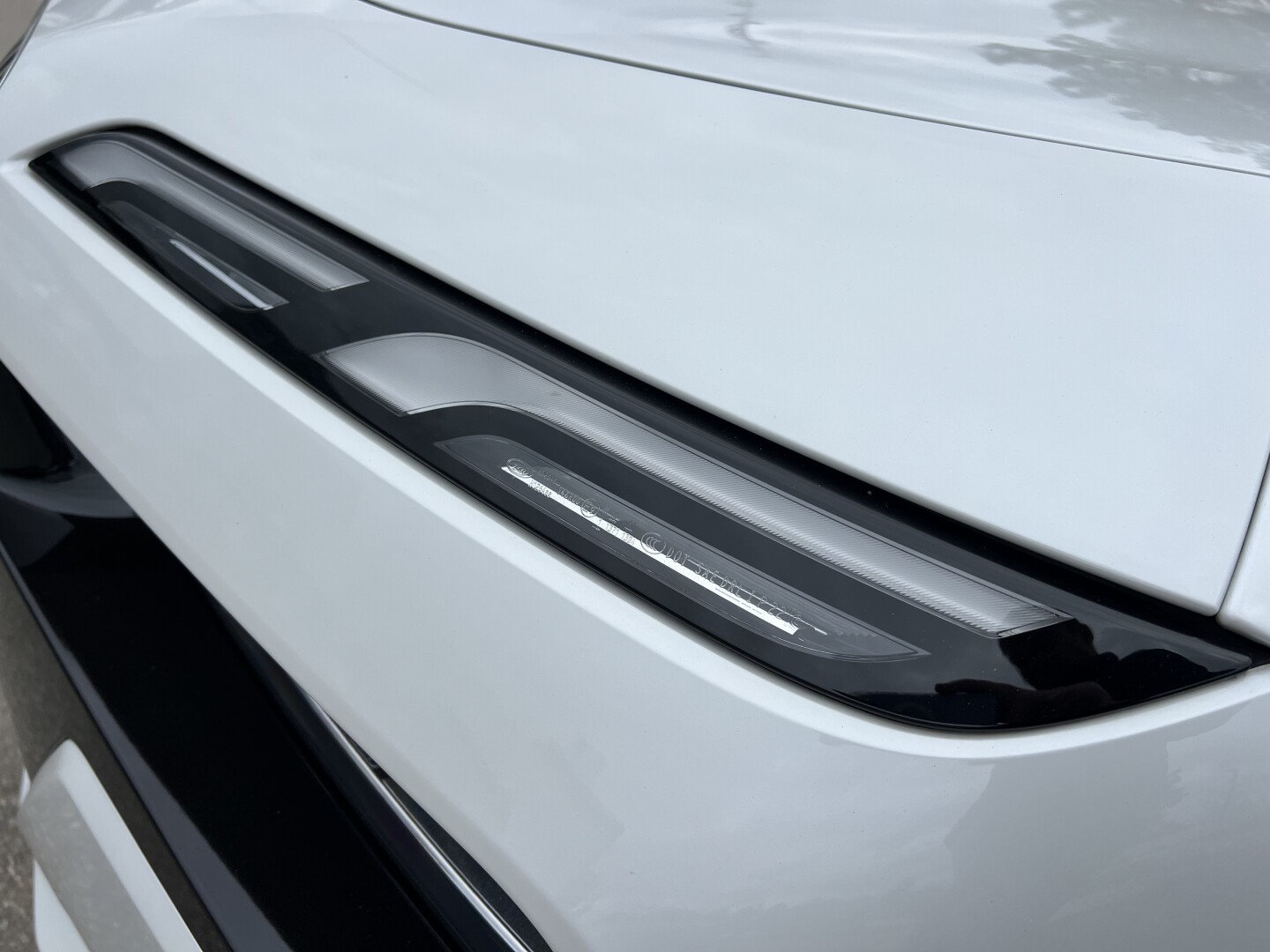 BMW 740d xDrive 299PS M-Sport Sky-Lounge  З Німеччини (127177)