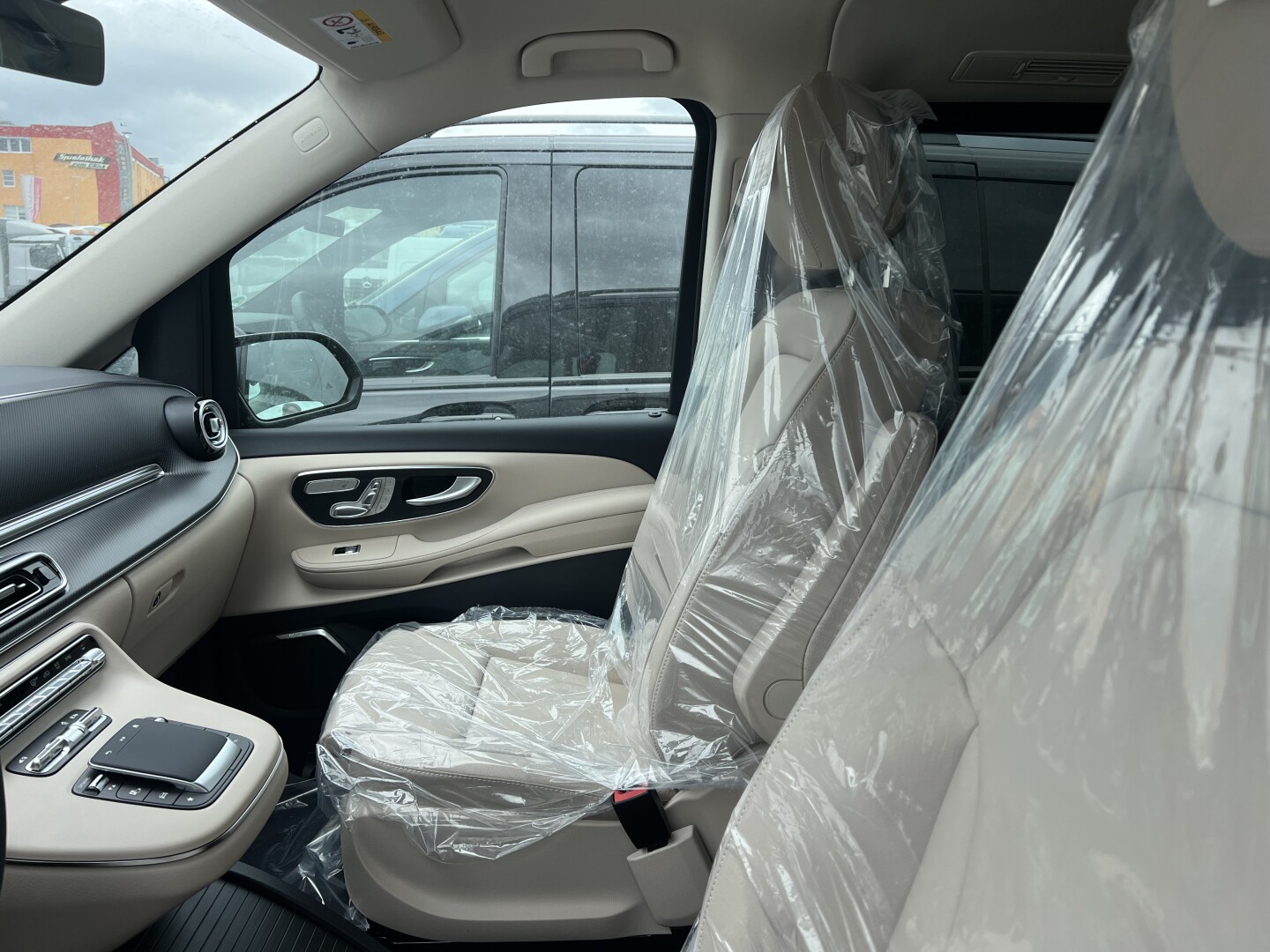 Mercedes-Benz V300d 4Matic AMG Exclusive Edition Lang From Germany (127220)
