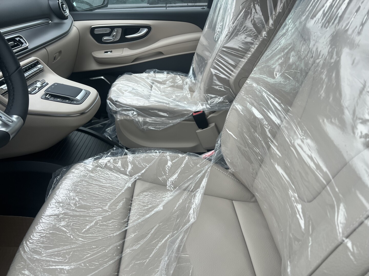 Mercedes-Benz V300d 4Matic AMG Exclusive Edition Lang From Germany (127219)