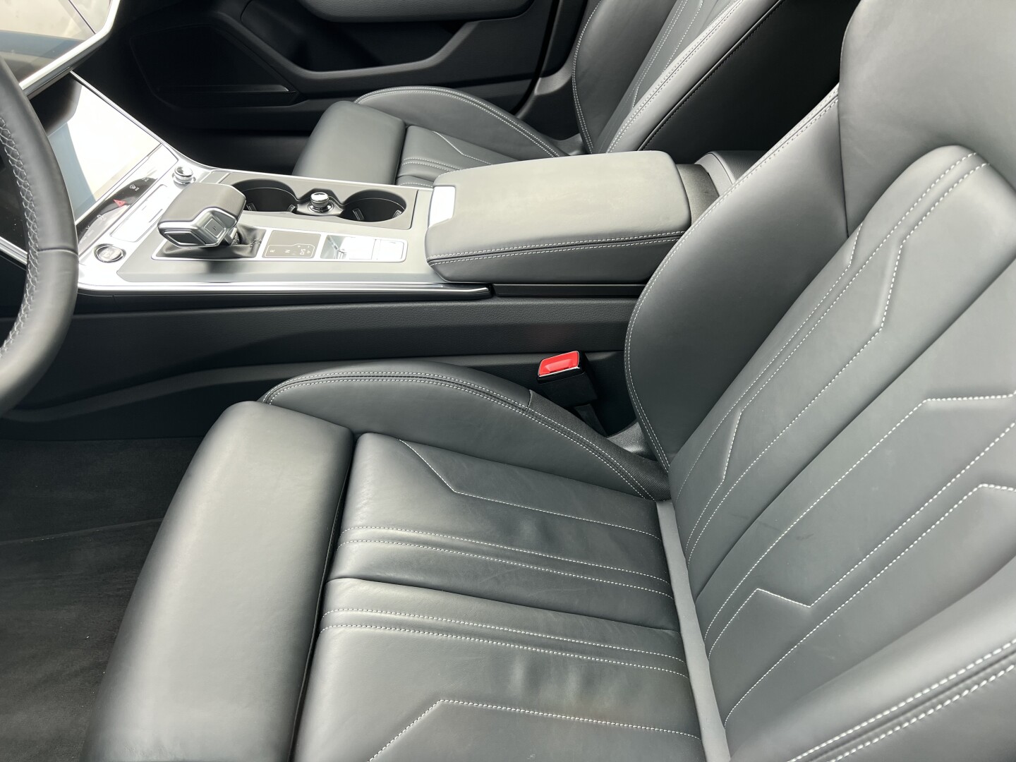 Audi A6 Avant 50TDI Quattro S-Line HD-Matrix  From Germany (127235)