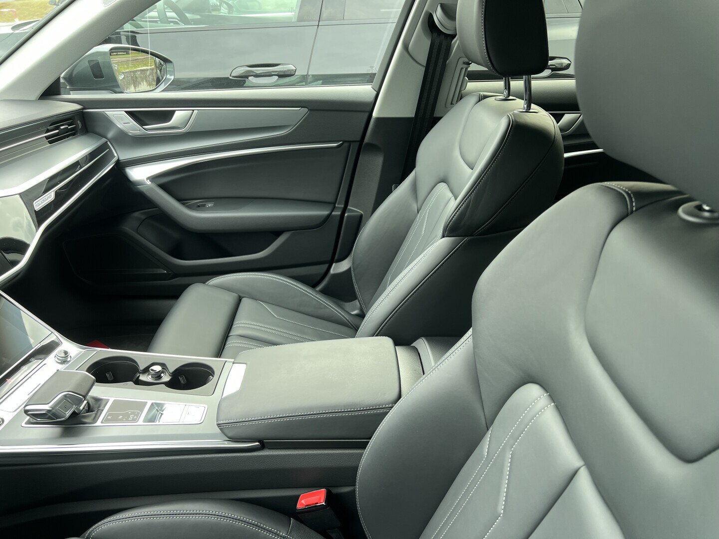 Audi A6 Avant 50TDI Quattro S-Line HD-Matrix  From Germany (127236)