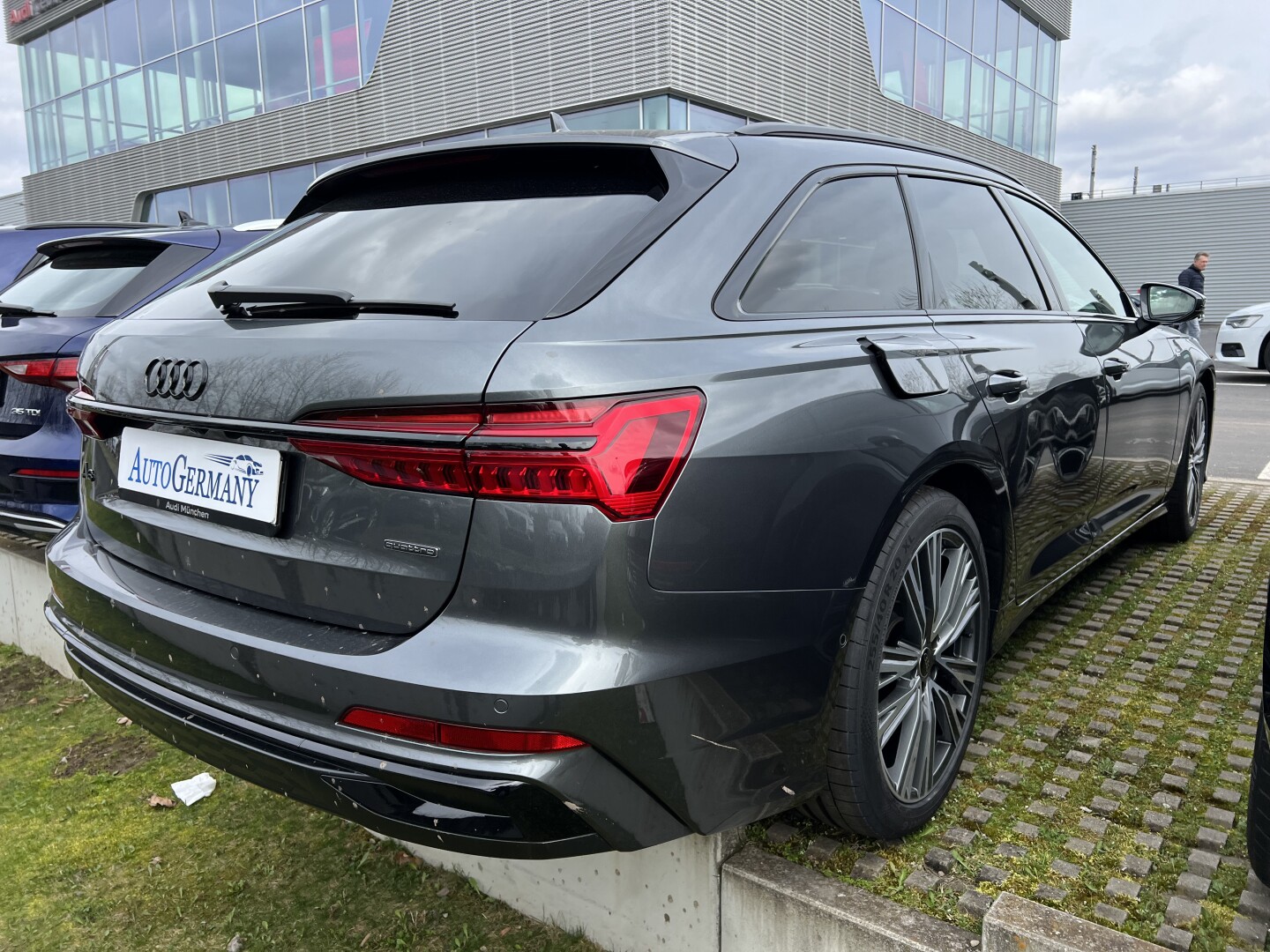 Audi A6 Avant 50TDI Quattro S-Line HD-Matrix  From Germany (127242)