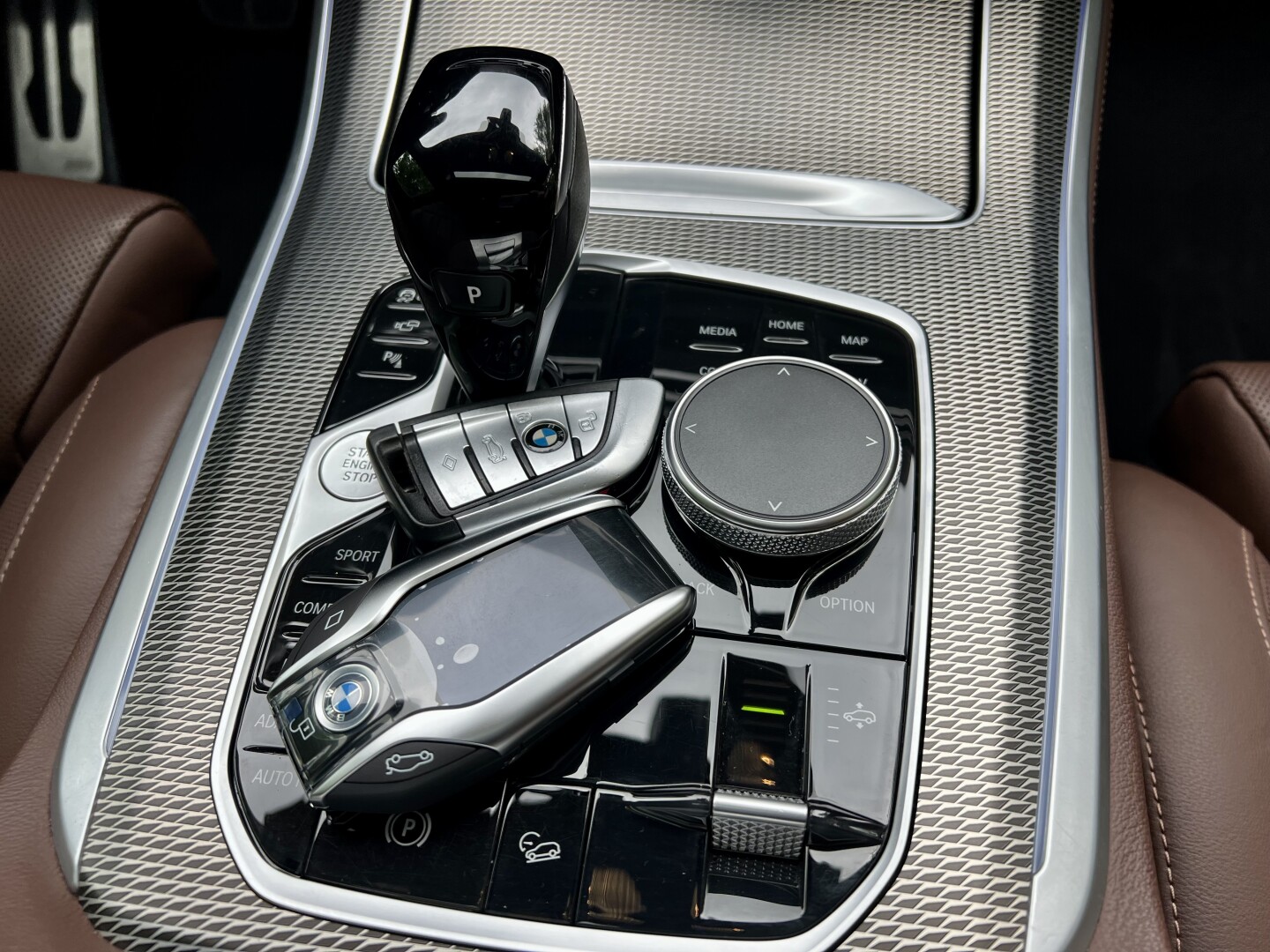  BMW X5 xDrive 40d M-Sport 340PS Black-Paket Laser  From Germany (127299)