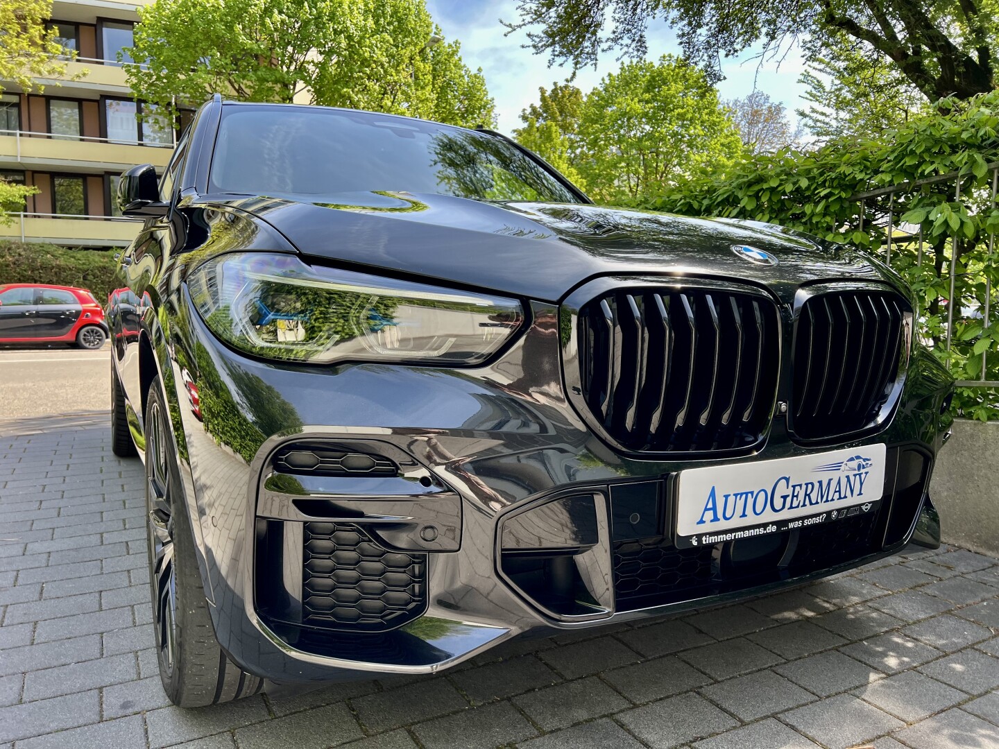  BMW X5 xDrive 40d M-Sport 340PS Black-Paket Laser  From Germany (127280)