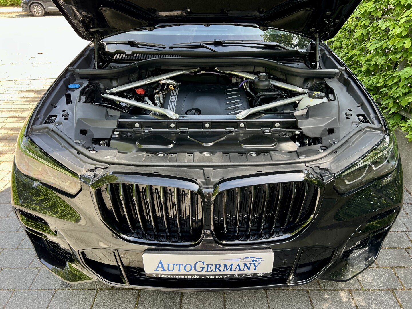  BMW X5 xDrive 40d M-Sport 340PS Black-Paket Laser  From Germany (127266)
