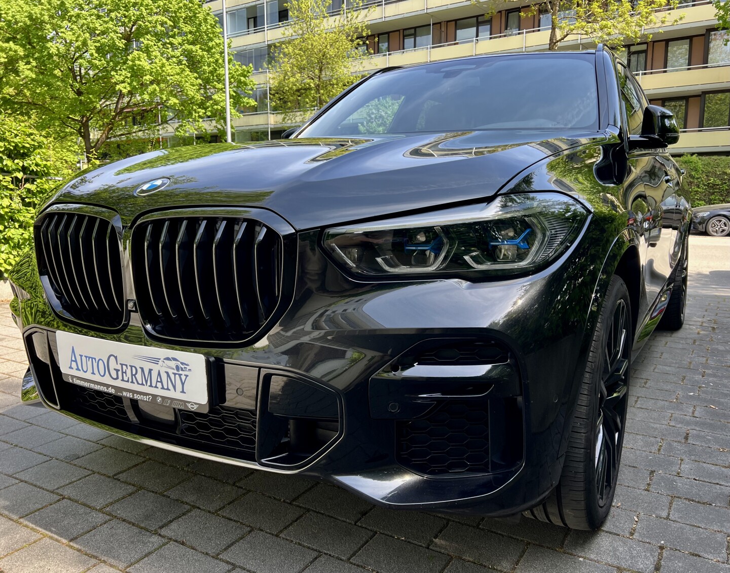  BMW X5 xDrive 40d M-Sport 340PS Black-Paket Laser  From Germany (127287)