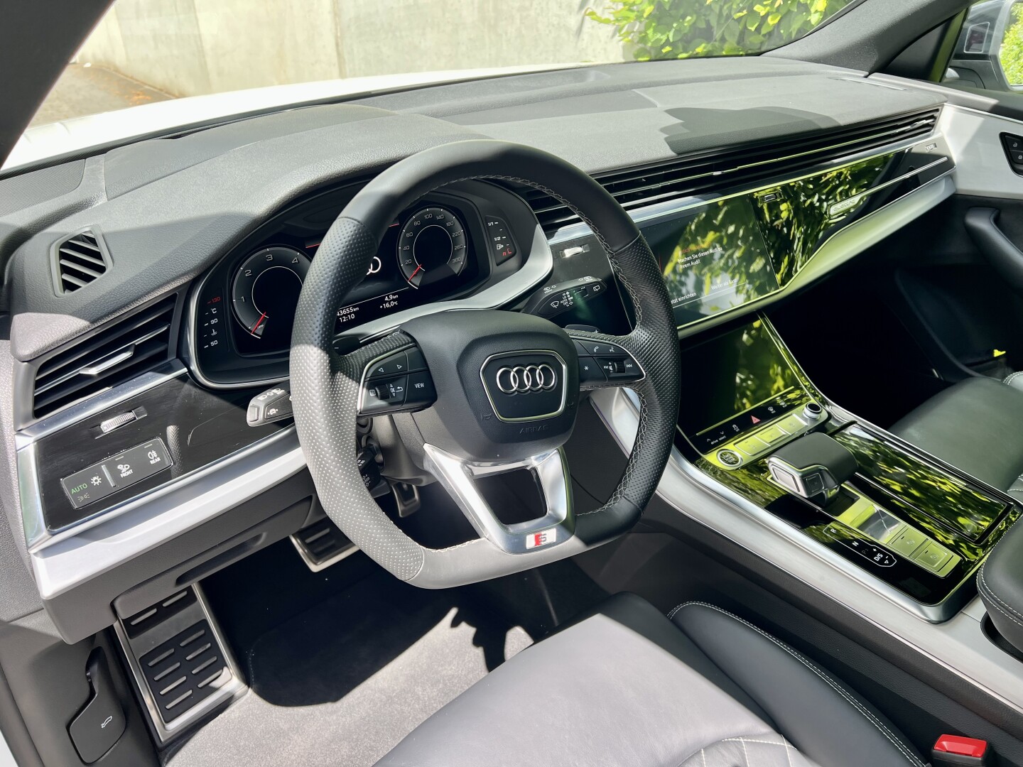 Audi Q8 S-Line 50TDI 286PS LED-Matrix Black Paket Aus Deutschland (127336)