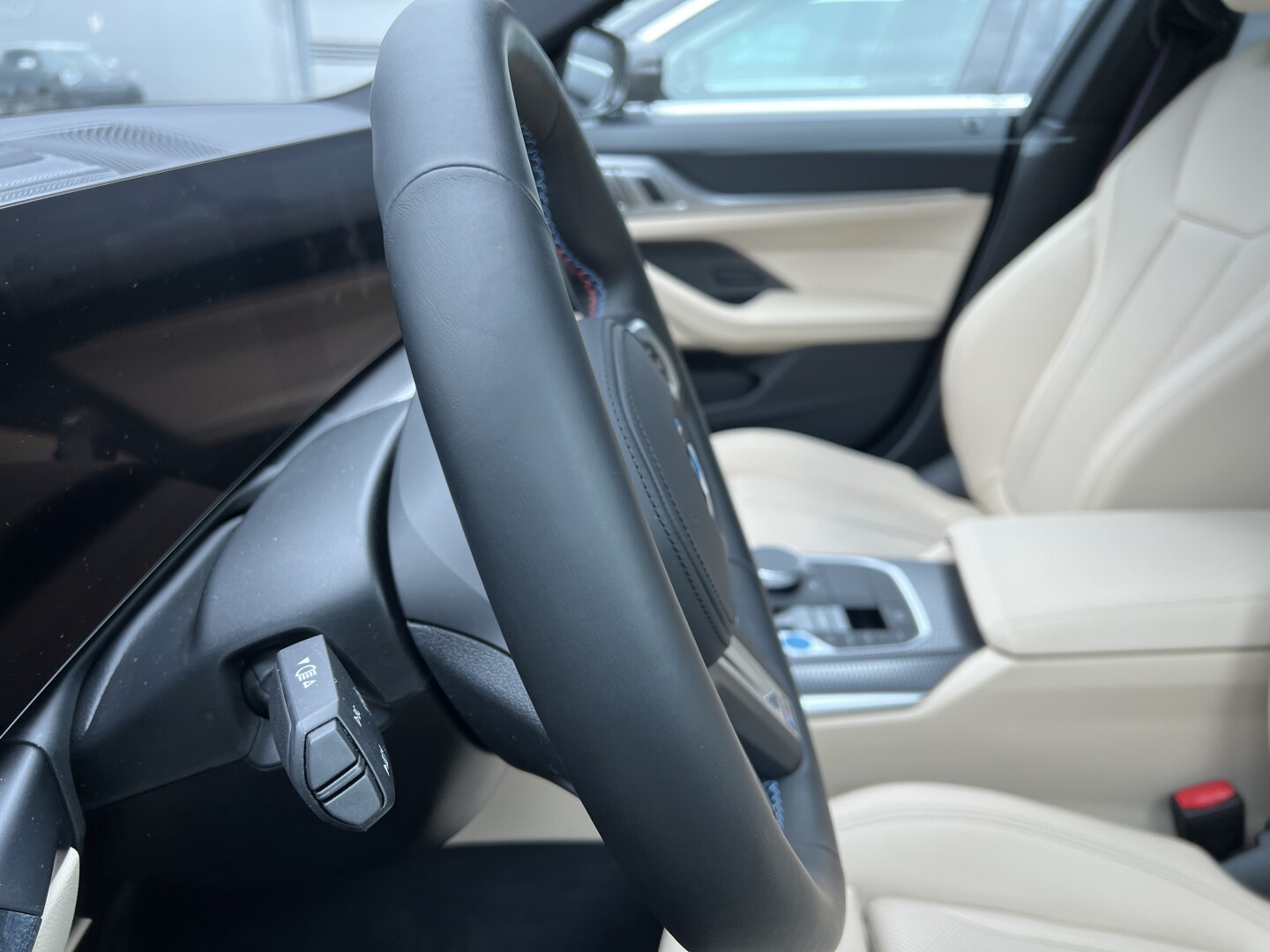 BMW i4 eDrive40 M-Sportpaket 340PS Black Aus Deutschland (127380)
